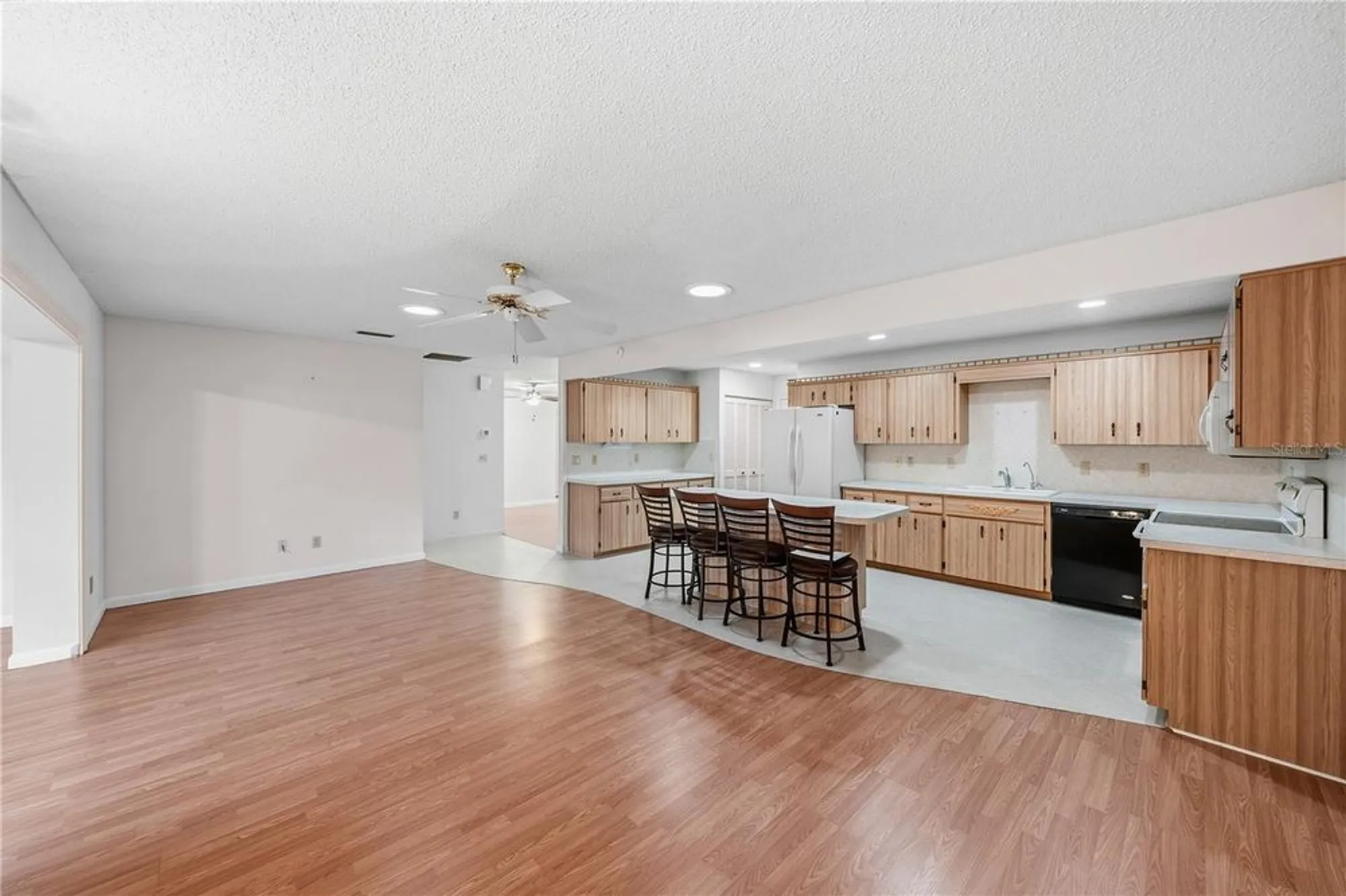 Property Slideshow image 22 of 60 | 8420 sw 92nd st b, Ocala, FL, 34481