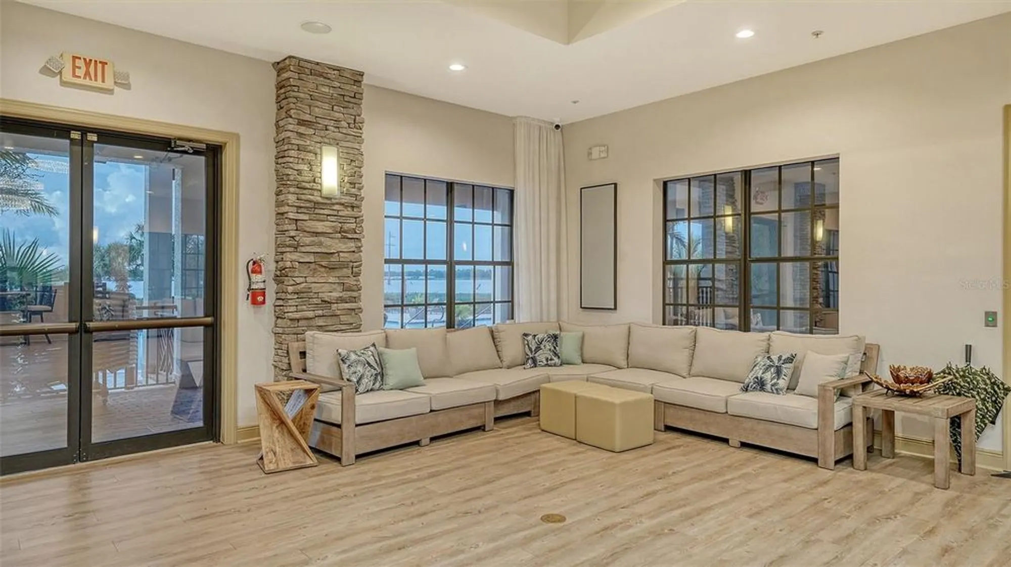 Property Slideshow image 76 of 78 | 1114 bearing ct, Bradenton, FL, 34208