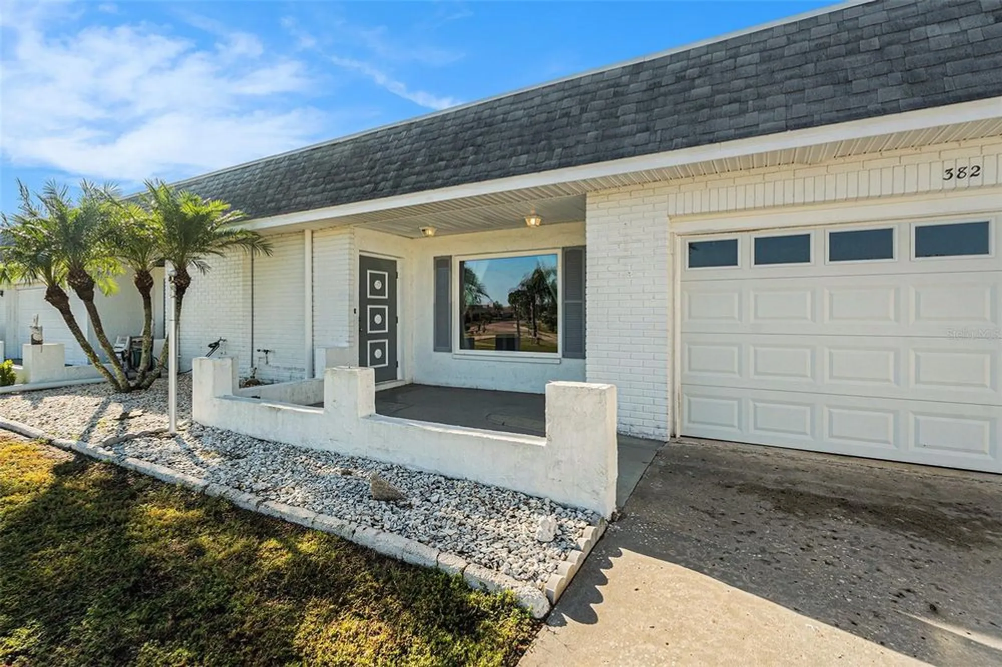 Property Slideshow image 4 of 35 | 382 club manor dr, Sun City Center, FL, 33573