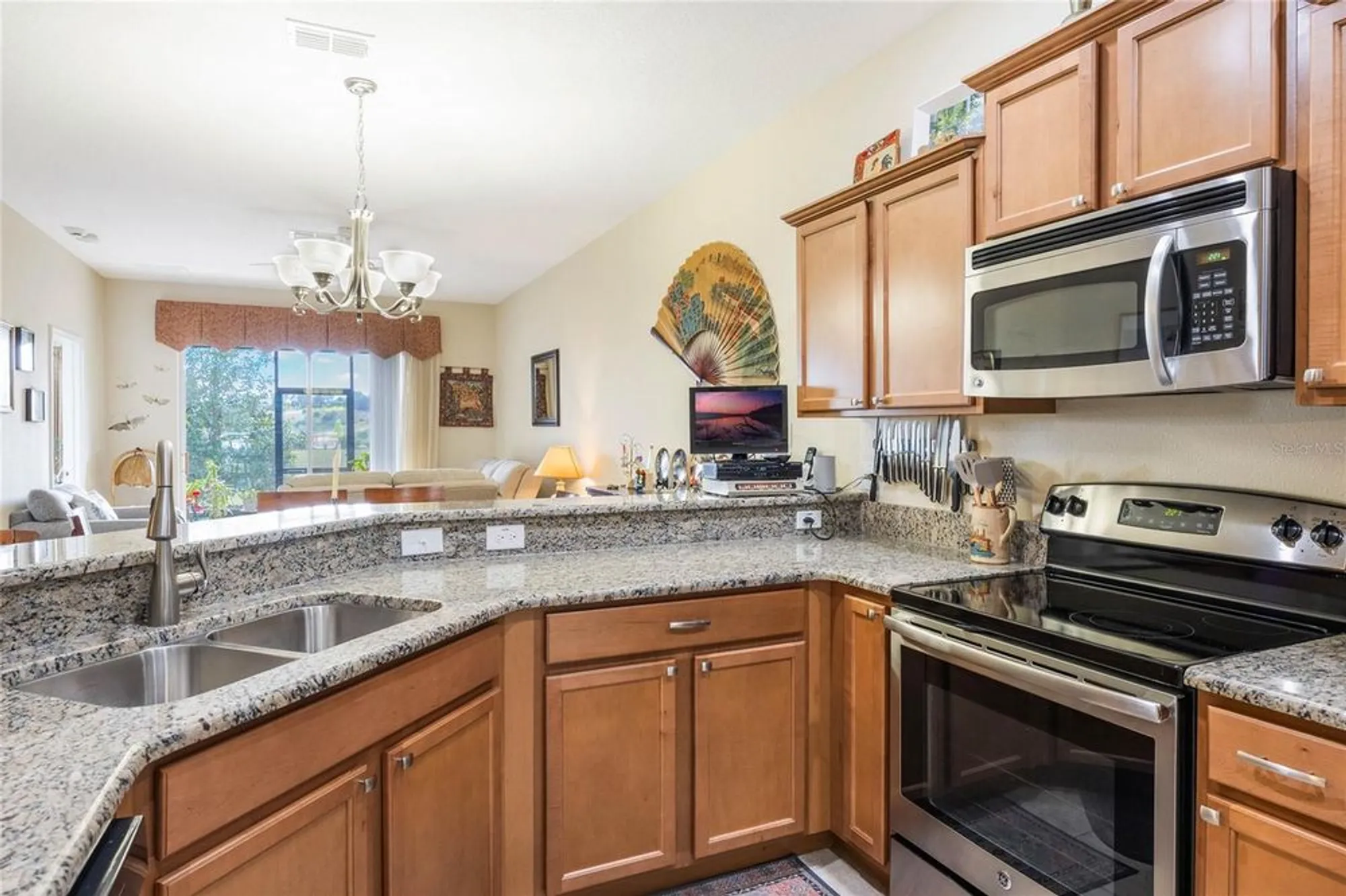 Property Slideshow image 9 of 31 | 3632 solana cir b, Clermont, FL, 34711