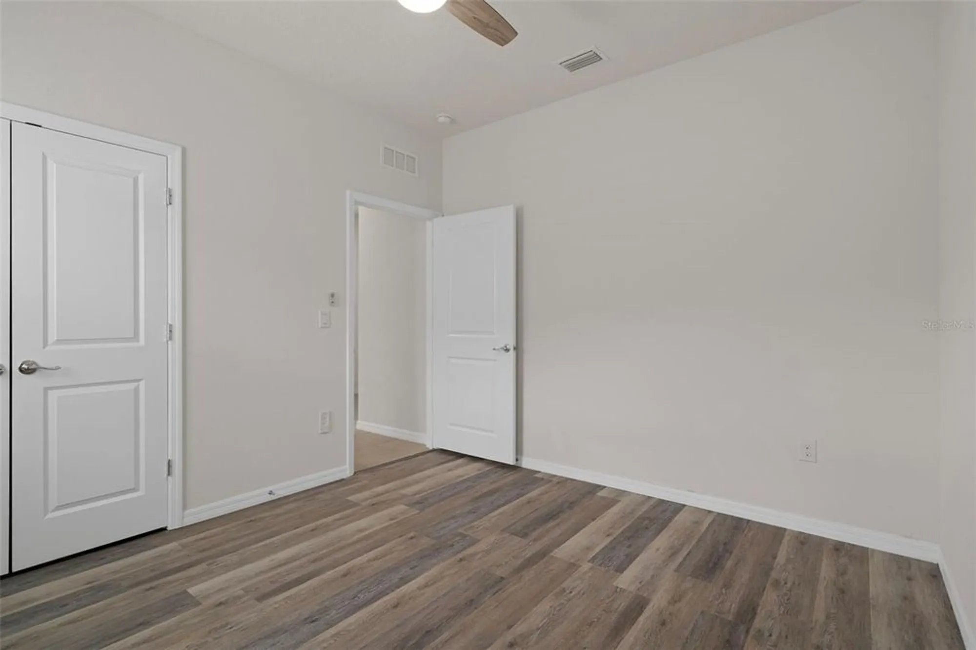 Property Slideshow image 33 of 50 | 12735 eastpointe dr, Dade City, FL, 33525