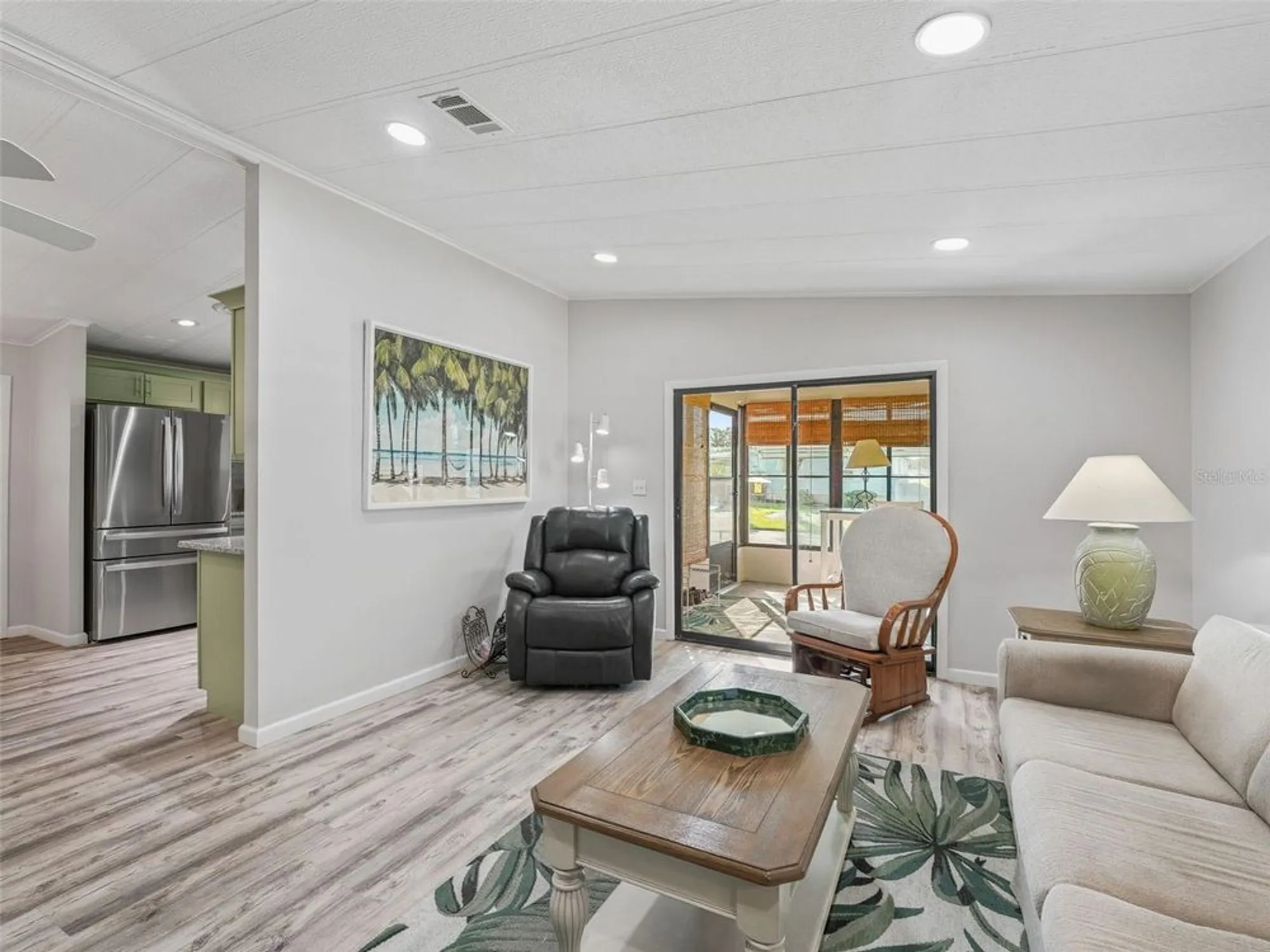 Property Slideshow image 12 of 37 | 1708 lauren ln, Lady Lake, FL, 32159