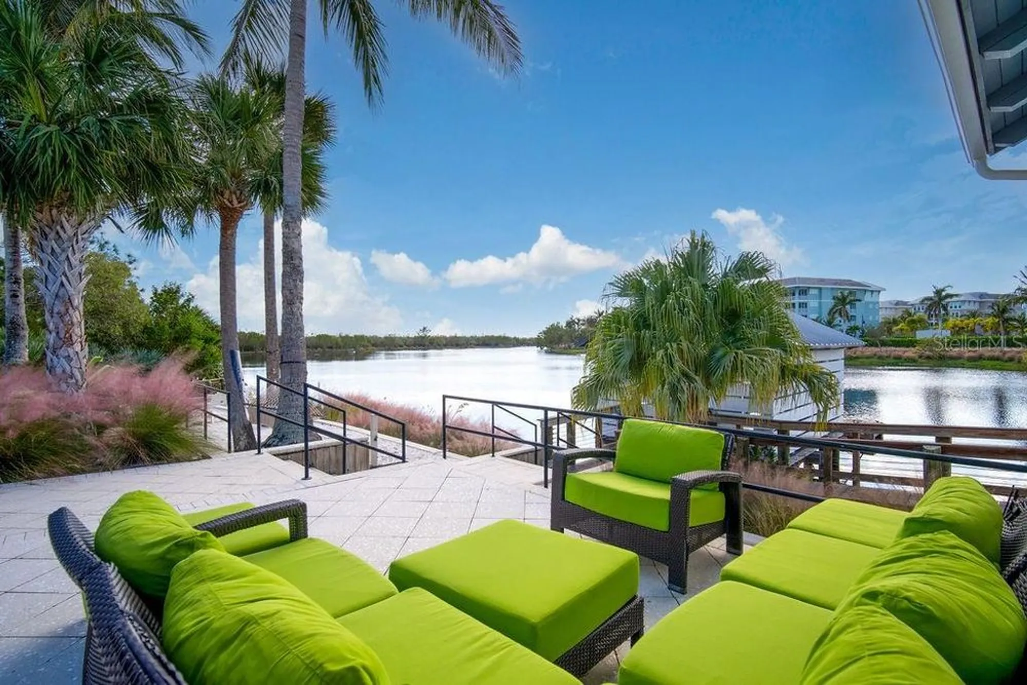 Property Slideshow image 83 of 100 | 391 aruba cir unit 101, Bradenton, FL, 34209