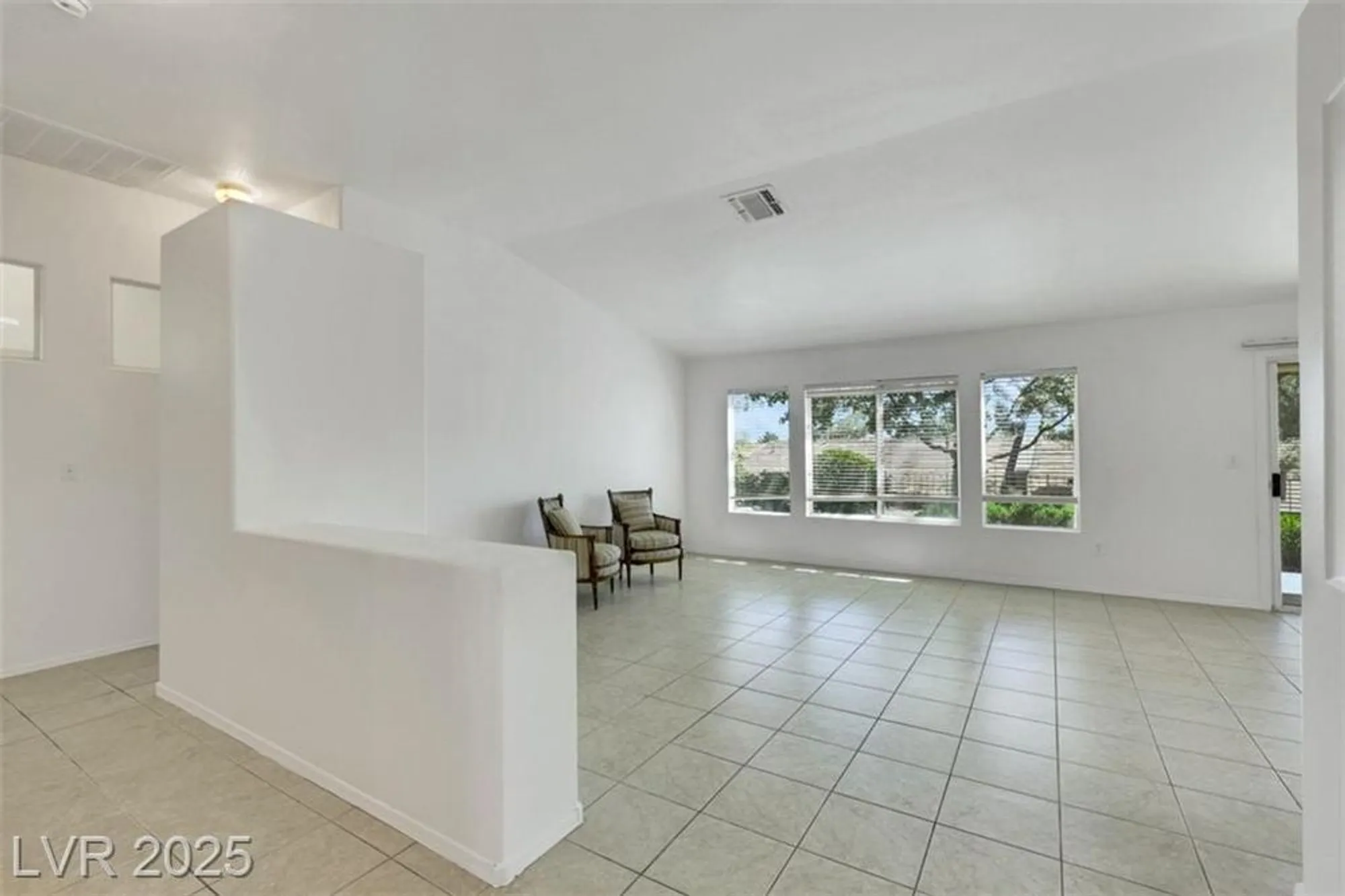 Property Slideshow image 27 of 31 | 498 elm crest pl, Henderson, NV, 89012