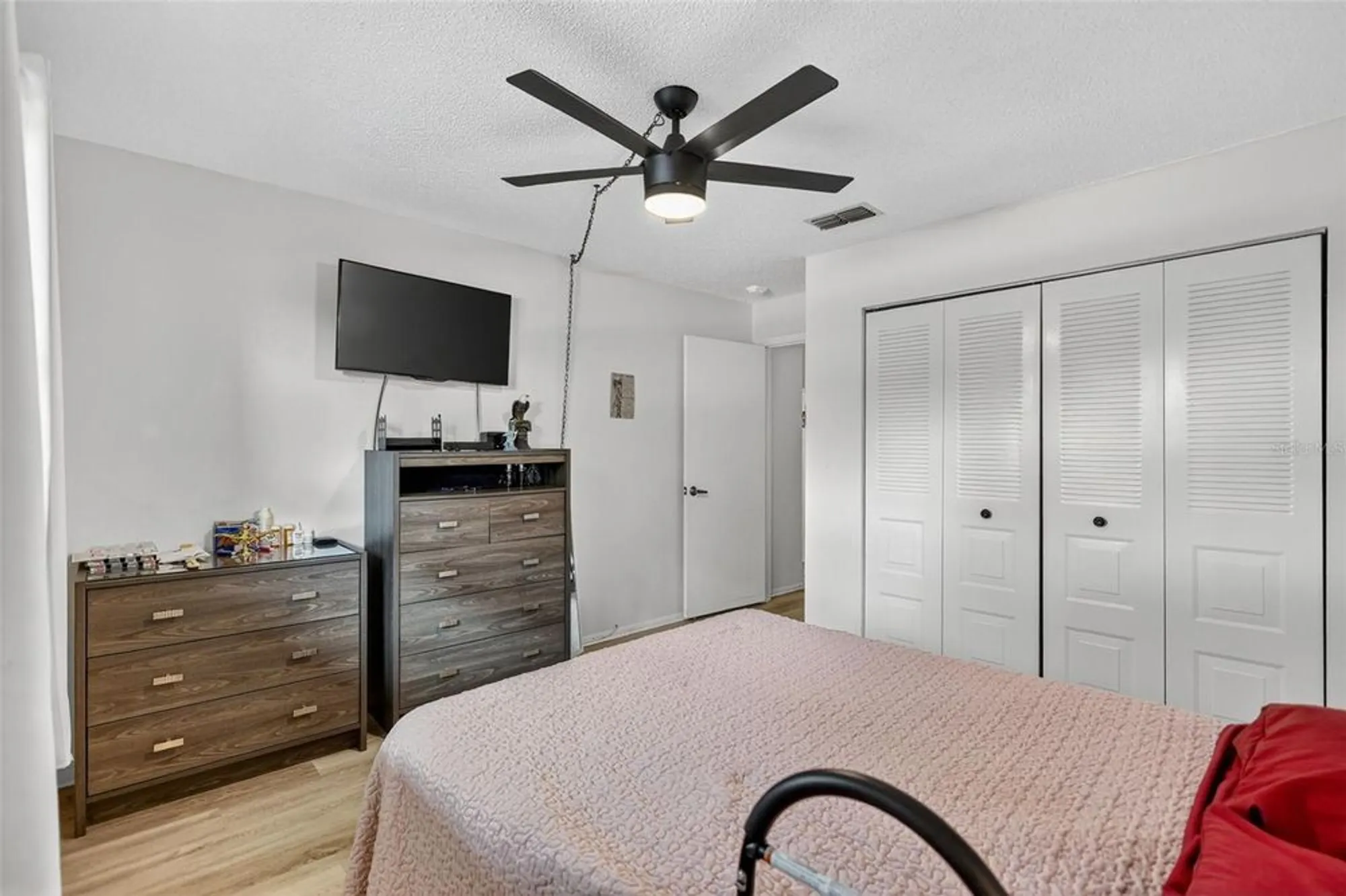 Property Slideshow image 29 of 36 | 5975 terrace park dr n unit 209, Saint Petersburg, FL, 33709