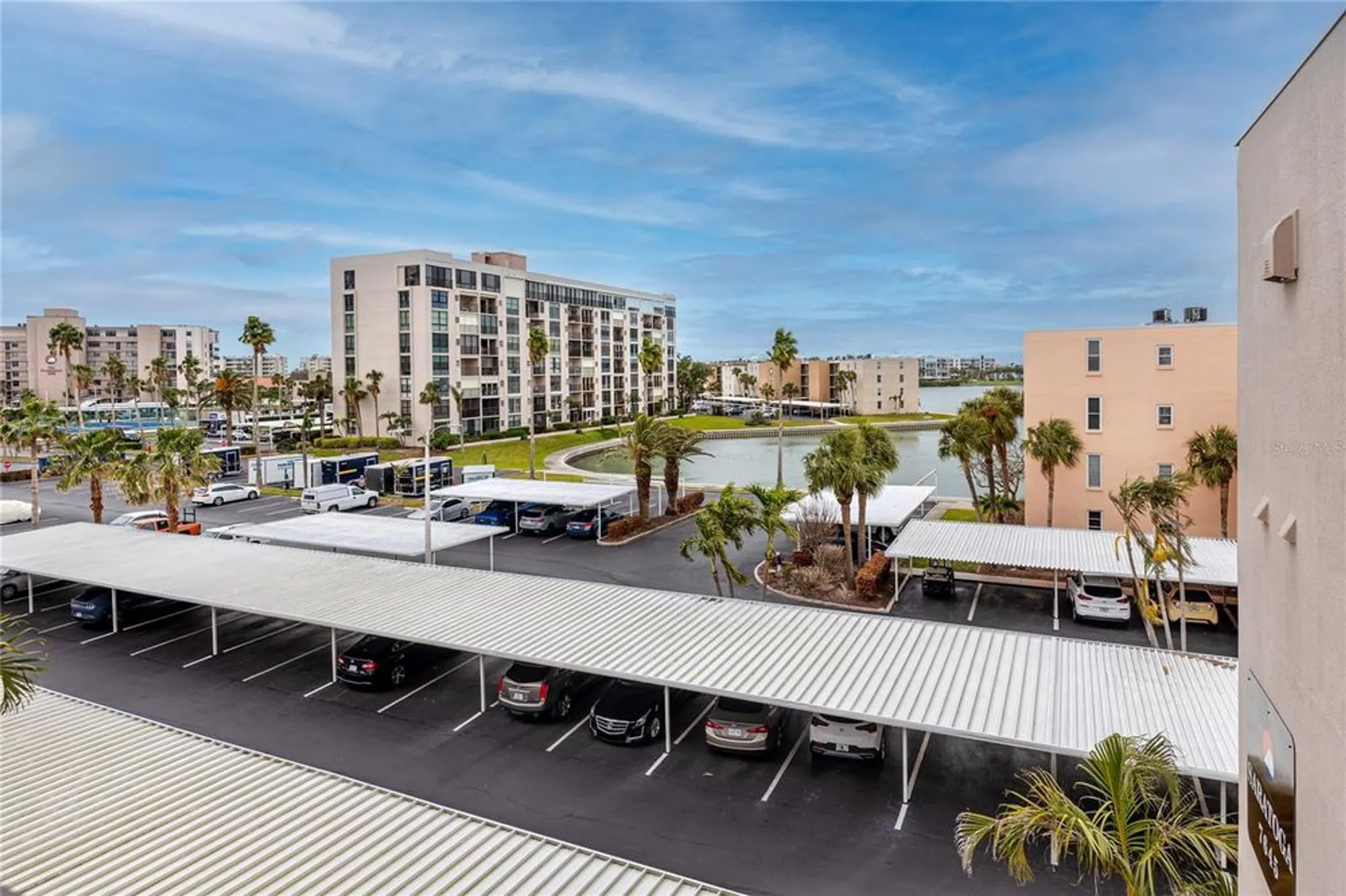 Property Slideshow image 33 of 59 | 7645 sun island dr 304, South Pasadena, FL, 33707