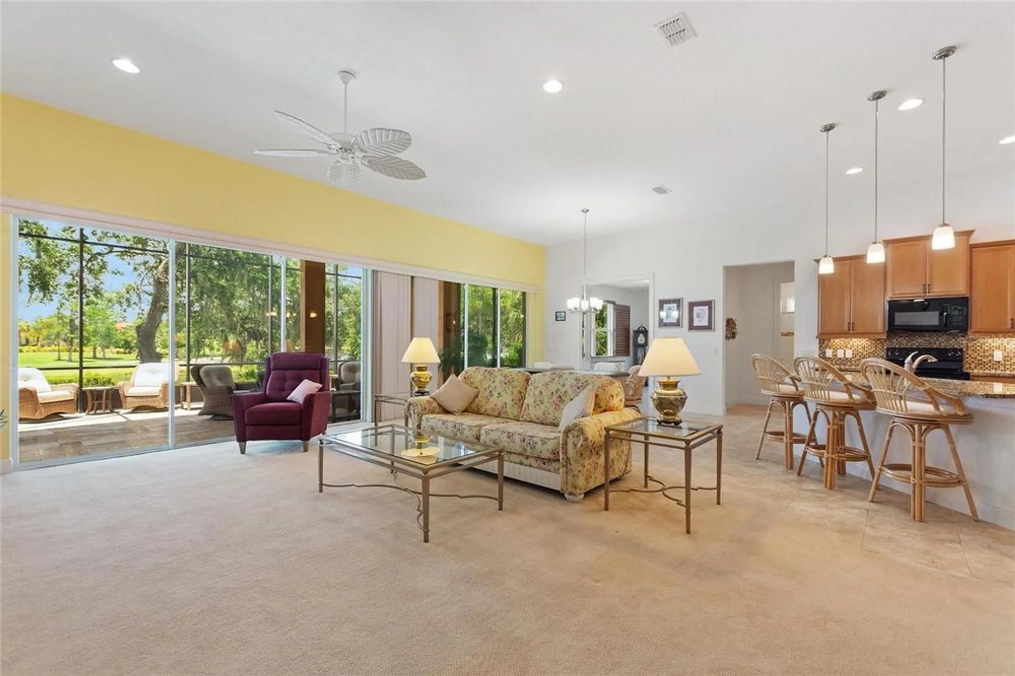 Property Slideshow image 12 of 99 | 346 treviso dr, Kissimmee, FL, 34759