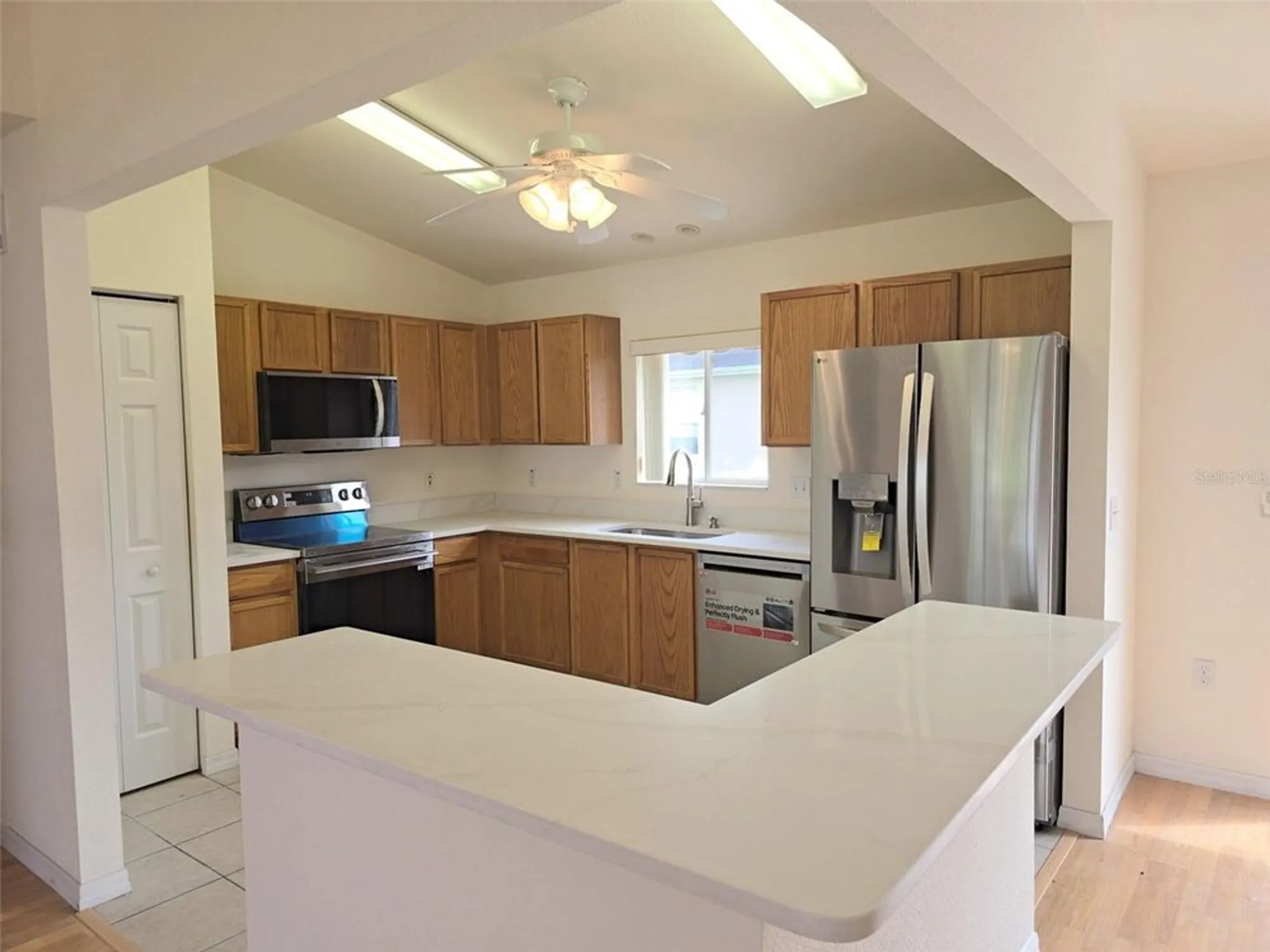 Property Slideshow image 10 of 30 | 13828 se 85th cir, Summerfield, FL, 34491