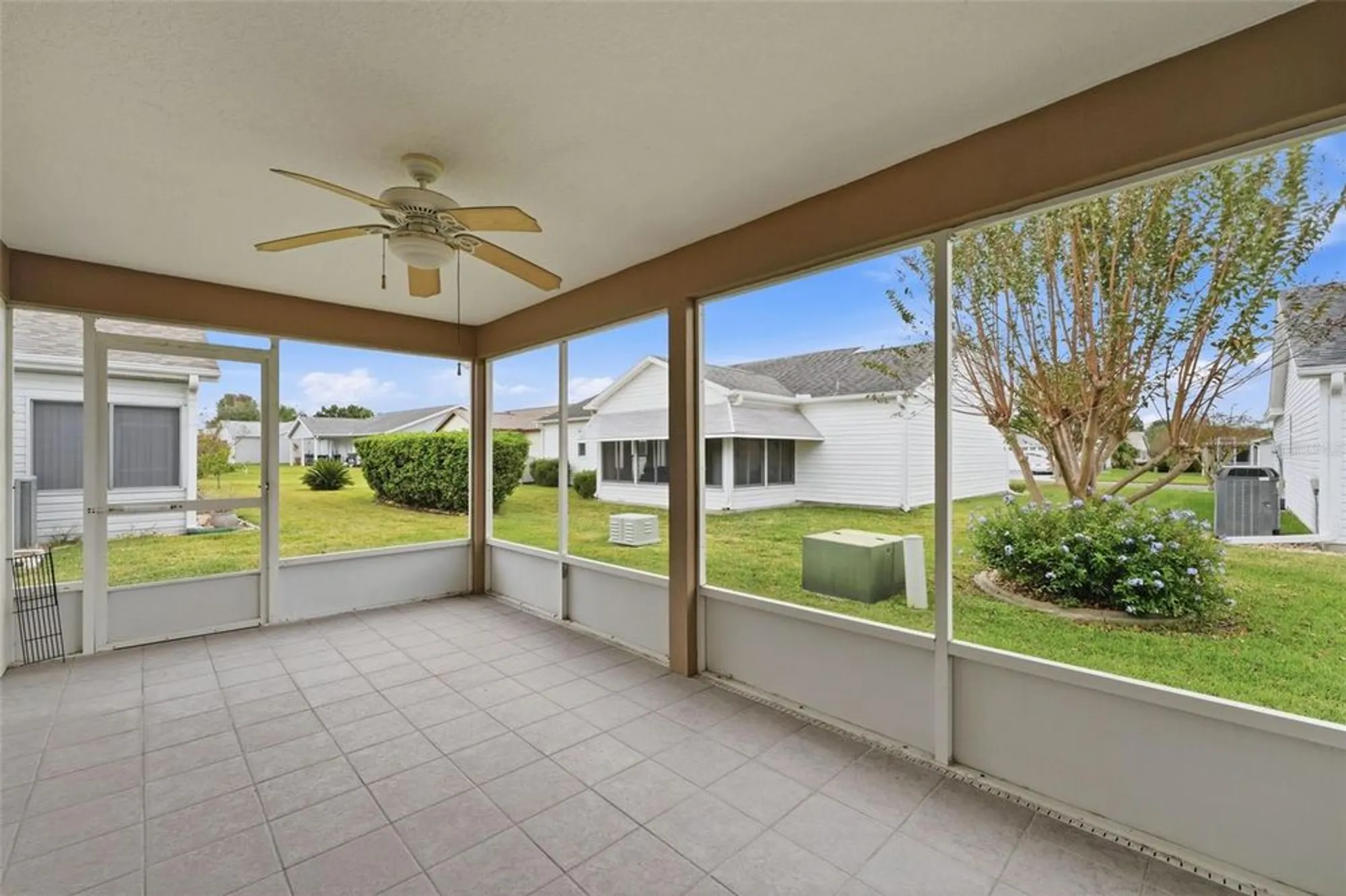 Property Slideshow image 36 of 42 | 603 san pedro dr, Lady Lake, FL, 32159