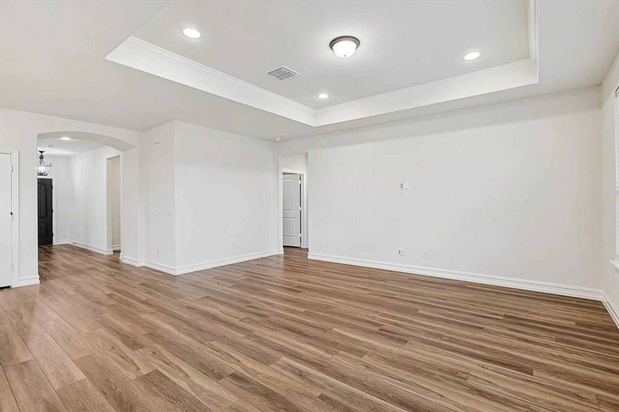 Property Slideshow image 18 of 33 | 948 memorial dr, Aubrey, TX, 76227