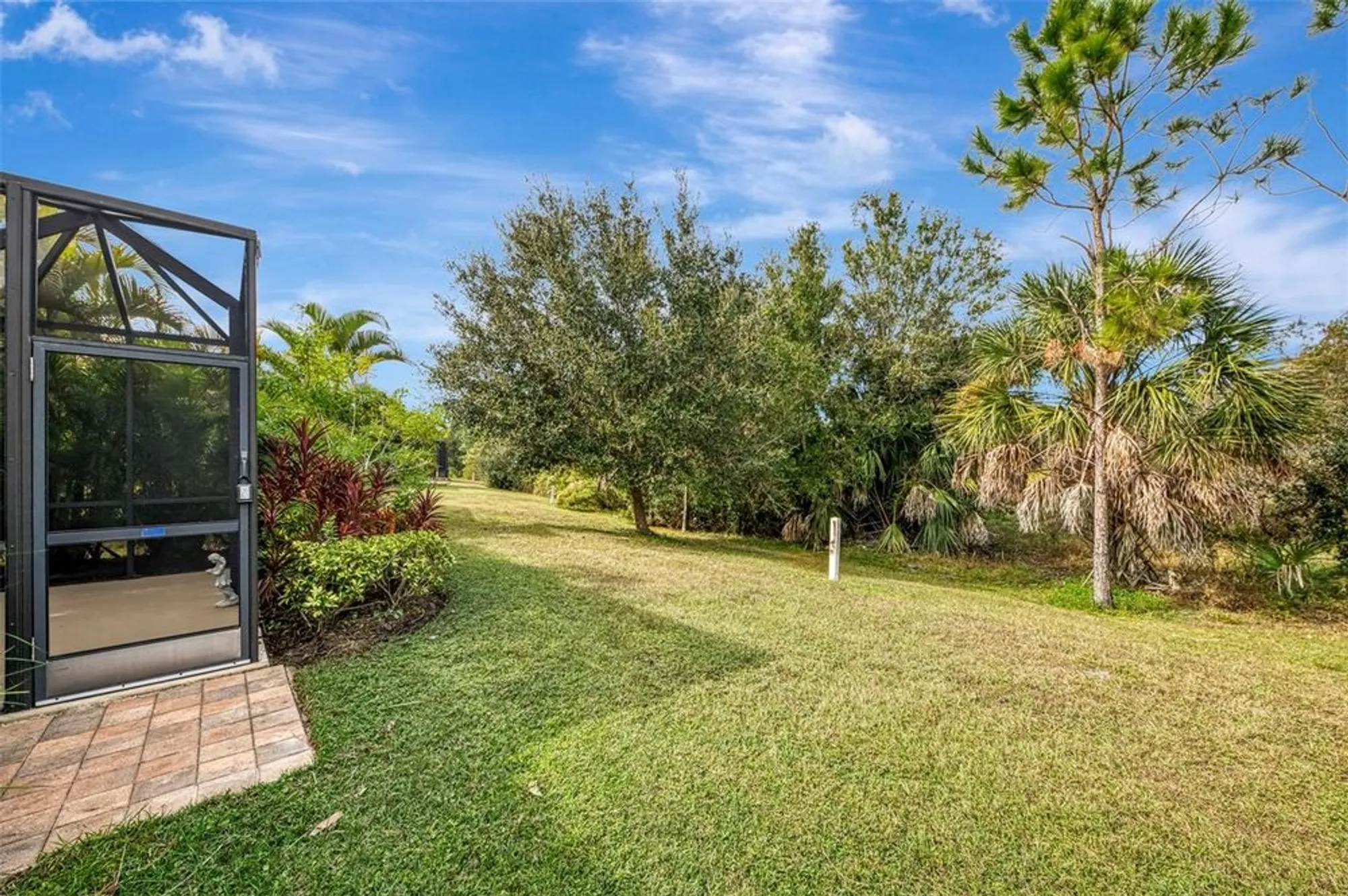 Property Slideshow image 30 of 89 | 11413 okaloosa dr, Venice, FL, 34293