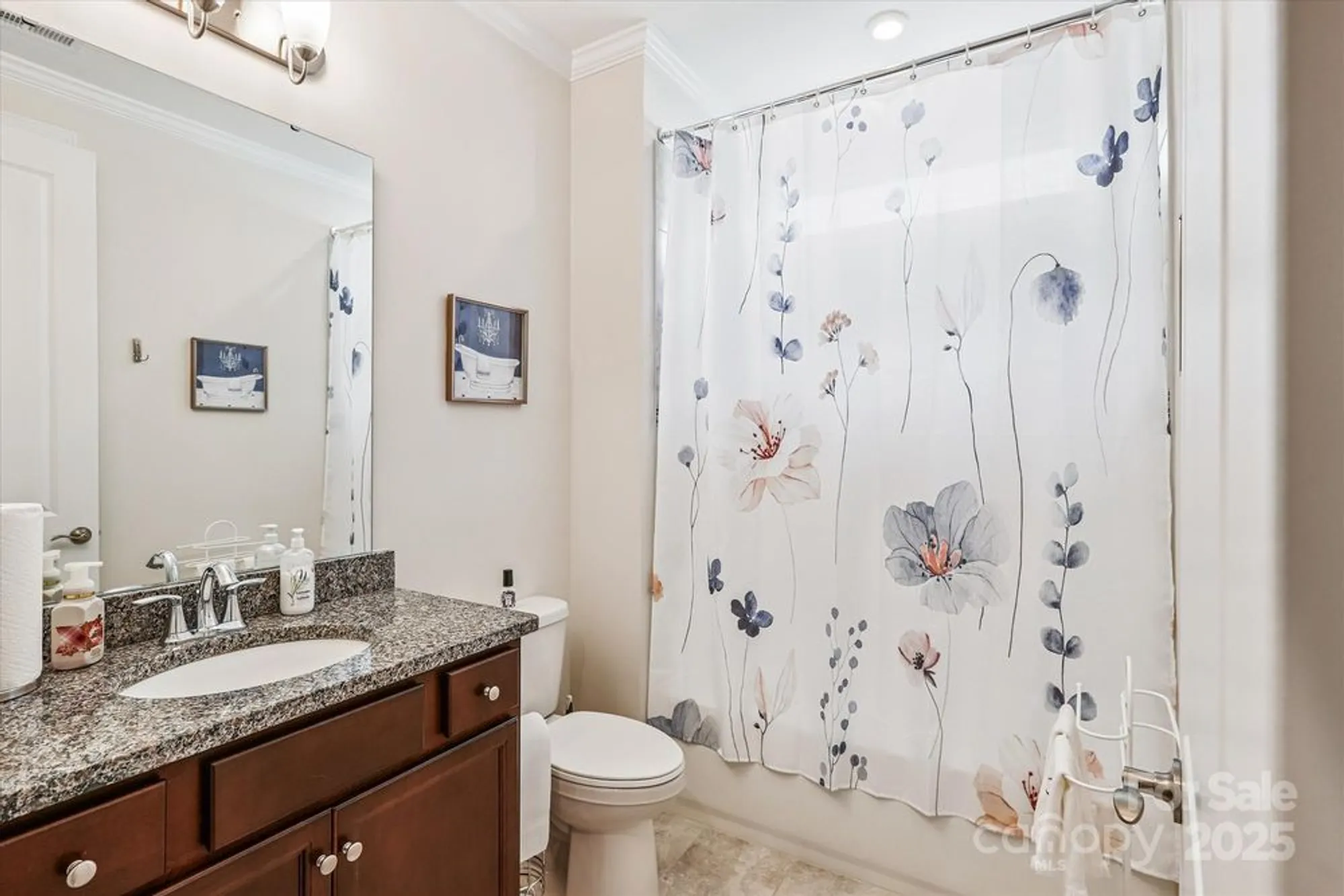 Property Slideshow image 5 of 36 | 10400 superb ln, Charlotte, NC, 28215