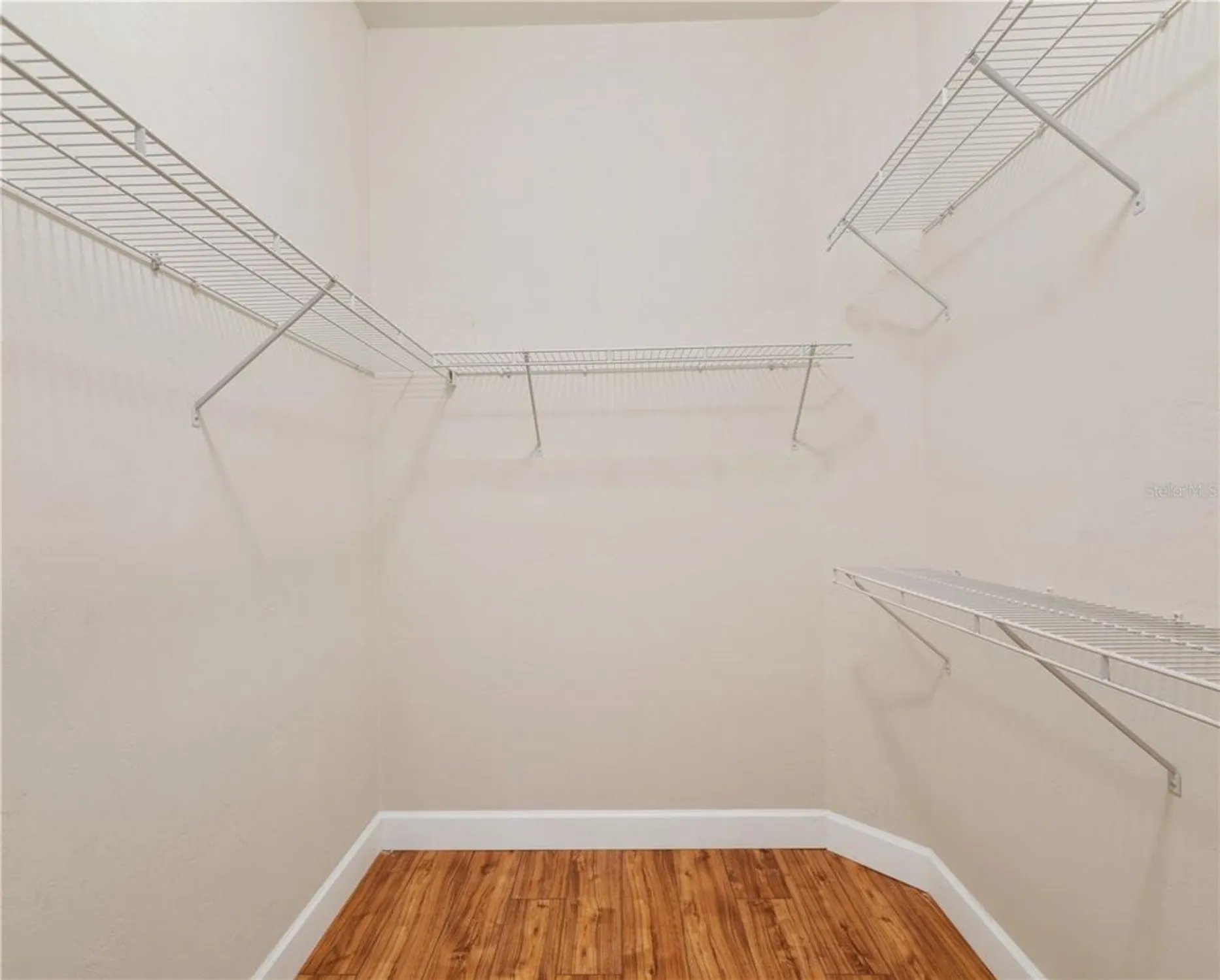 Property Slideshow image 33 of 50 | 1318 asher ct, Ormond Beach, FL, 32174