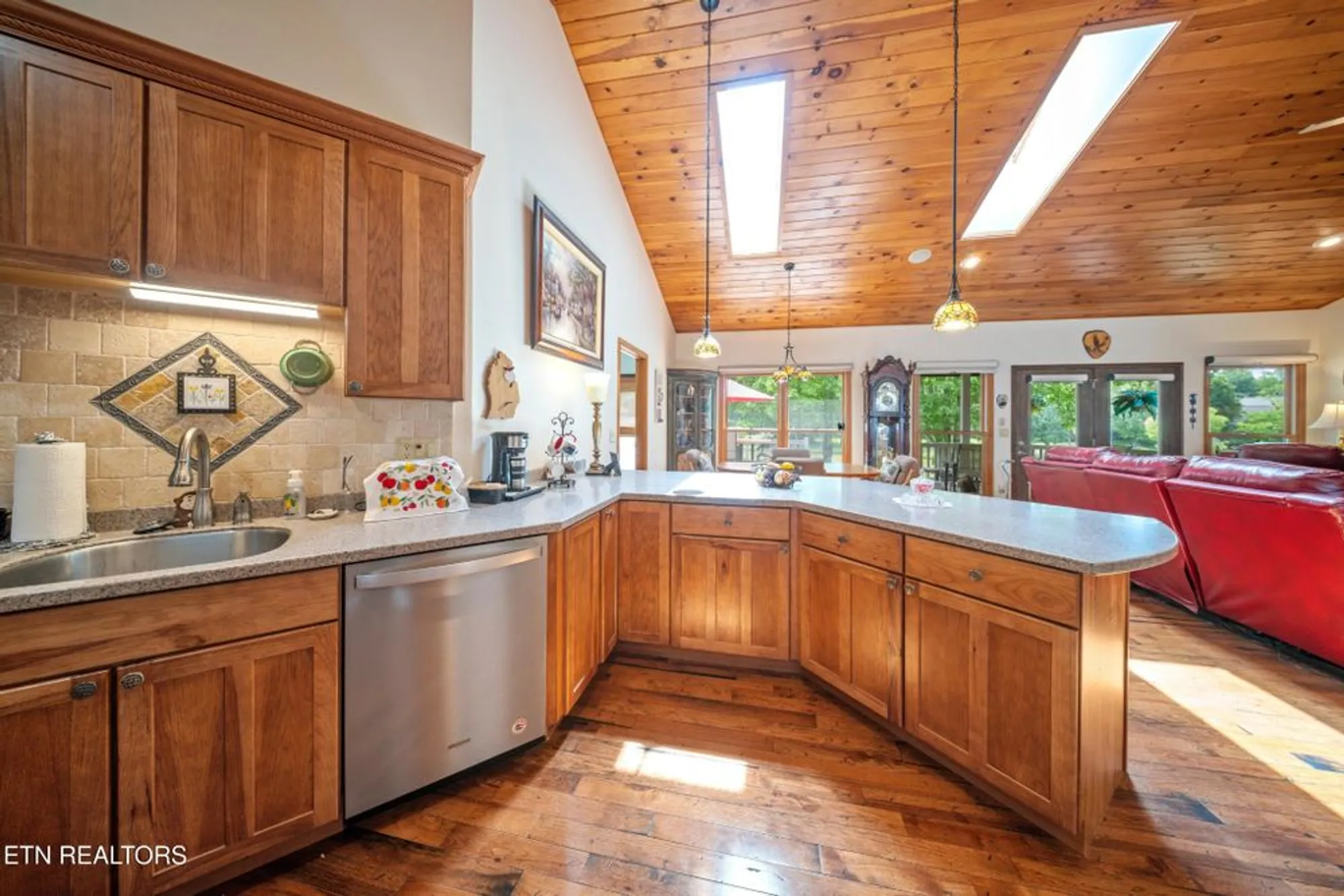 Property Slideshow image 36 of 49 | 46 westridge ct, Crossville, TN, 38558