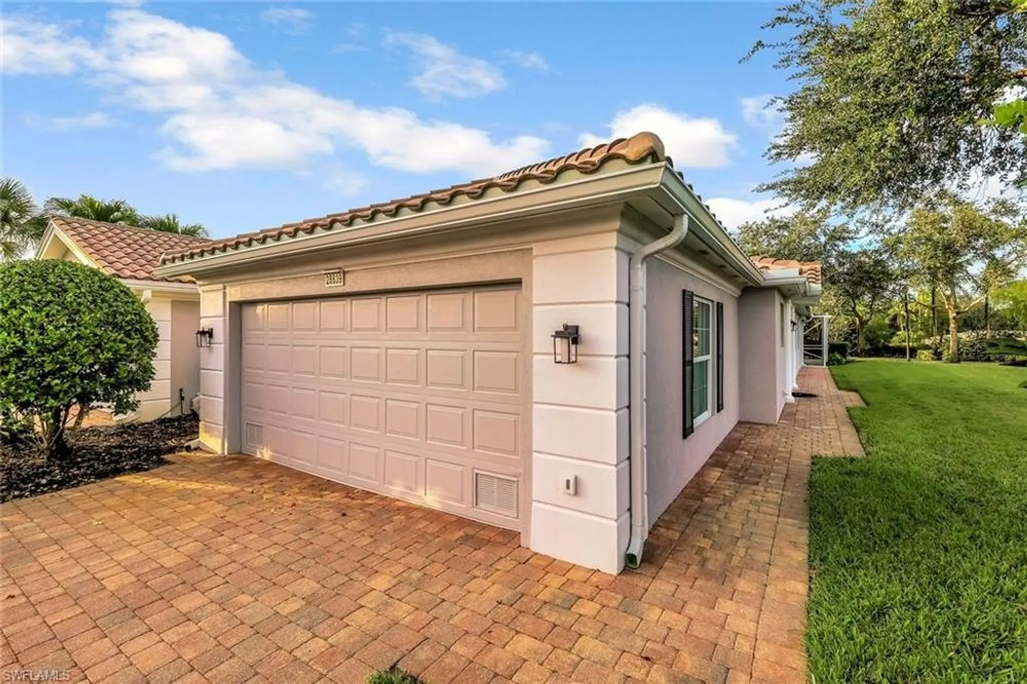 Property Slideshow image 5 of 43 | 28839 vermillion ln, Bonita Springs, FL, 34135