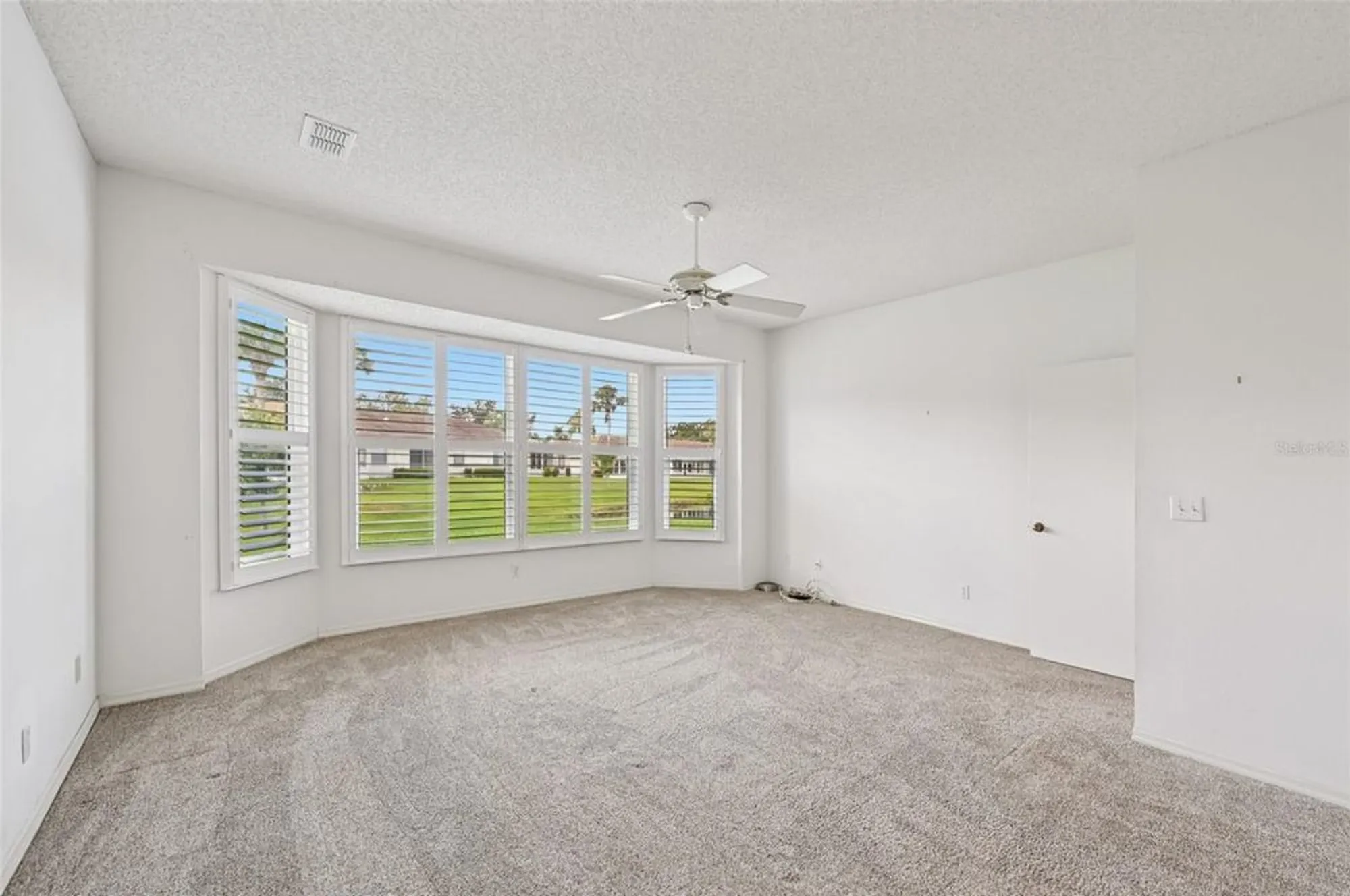 Property Slideshow image 18 of 67 | 1011 otter mill way, Sun City Center, FL, 33573