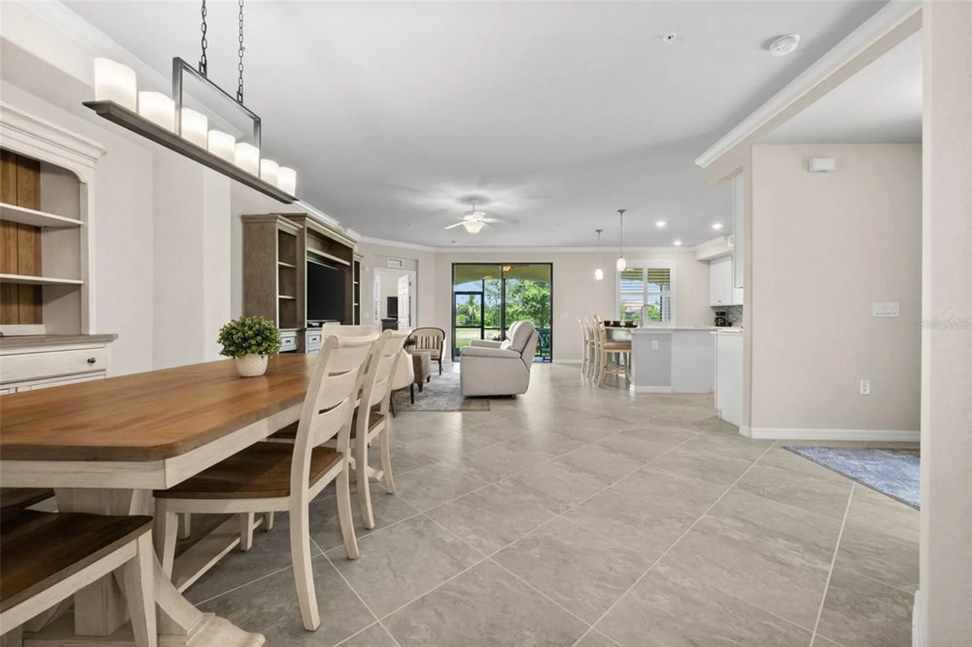 Property Slideshow image 19 of 46 | 17270 cherrywood ct 5904, Bonita Springs, FL, 34135