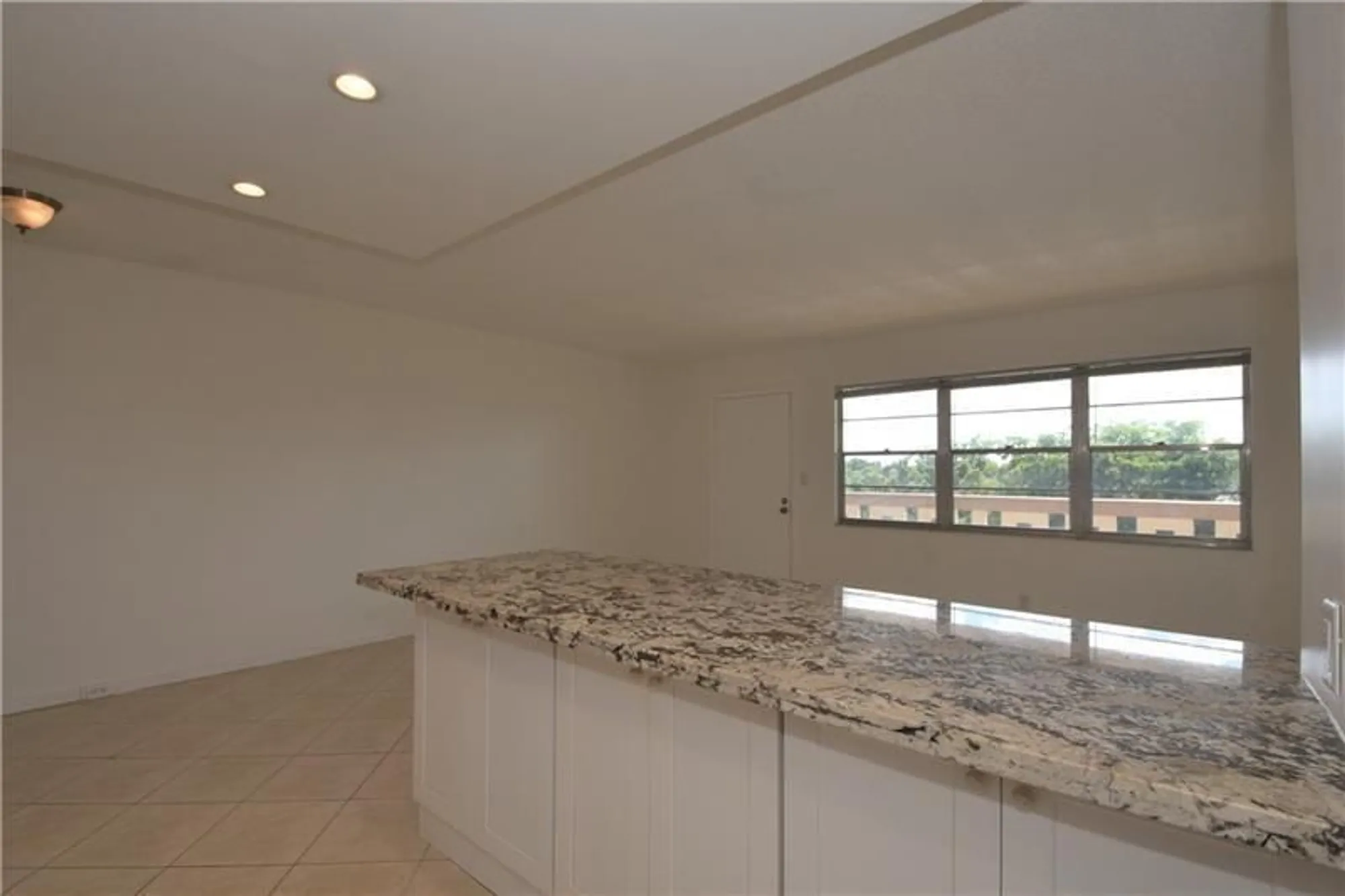 Property Slideshow image 5 of 28 | 2801 victoria way apt j4, Coconut Creek, FL, 33066