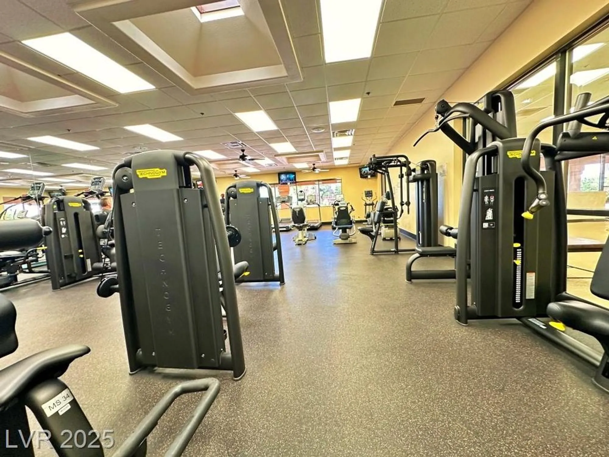 Property Slideshow image 54 of 63 | 9012 sundial dr, Las Vegas, NV, 89134