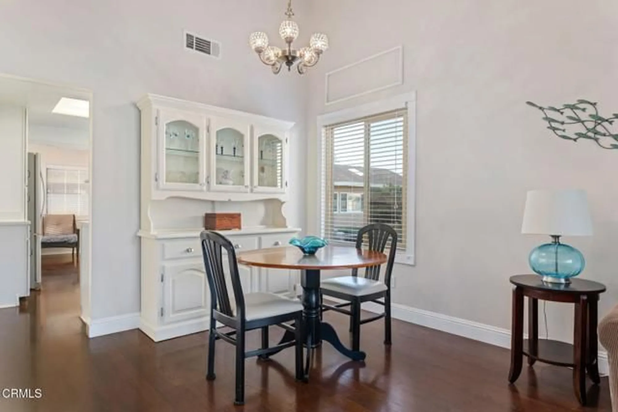 Property Slideshow image 9 of 31 | 17207 village 17, Camarillo, CA, 93012