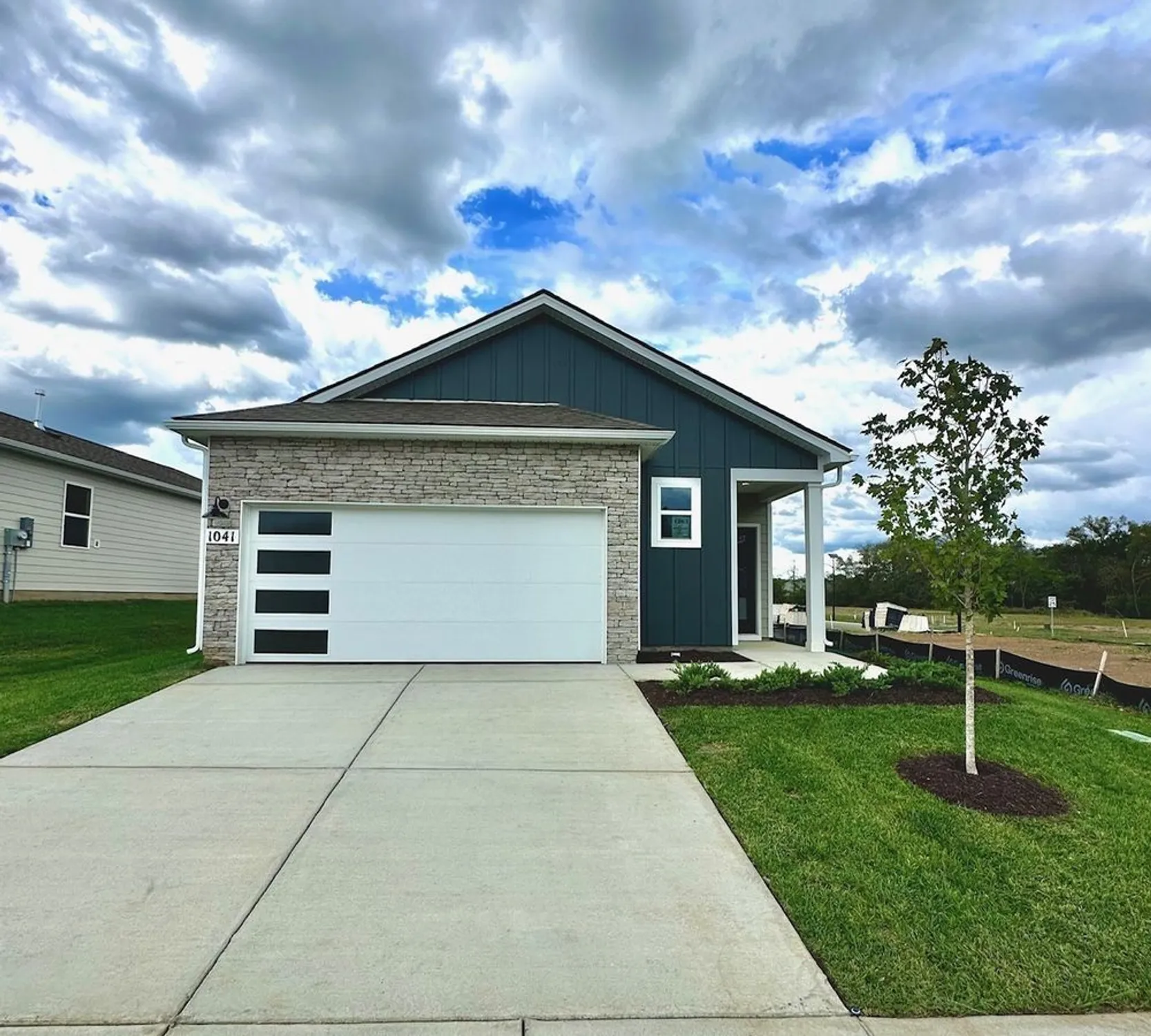 Property Slideshow image 2 of 53 | 2036 skippack pvt cir, Gallatin, TN, 37066