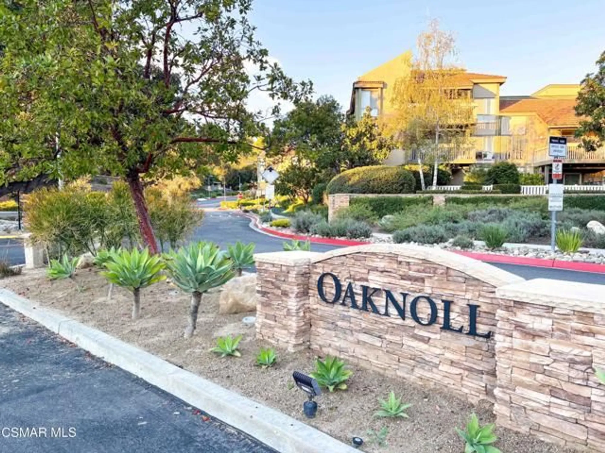 Property Slideshow image 2 of 22 | 291 sequoia ct 31, Thousand Oaks, CA, 91360