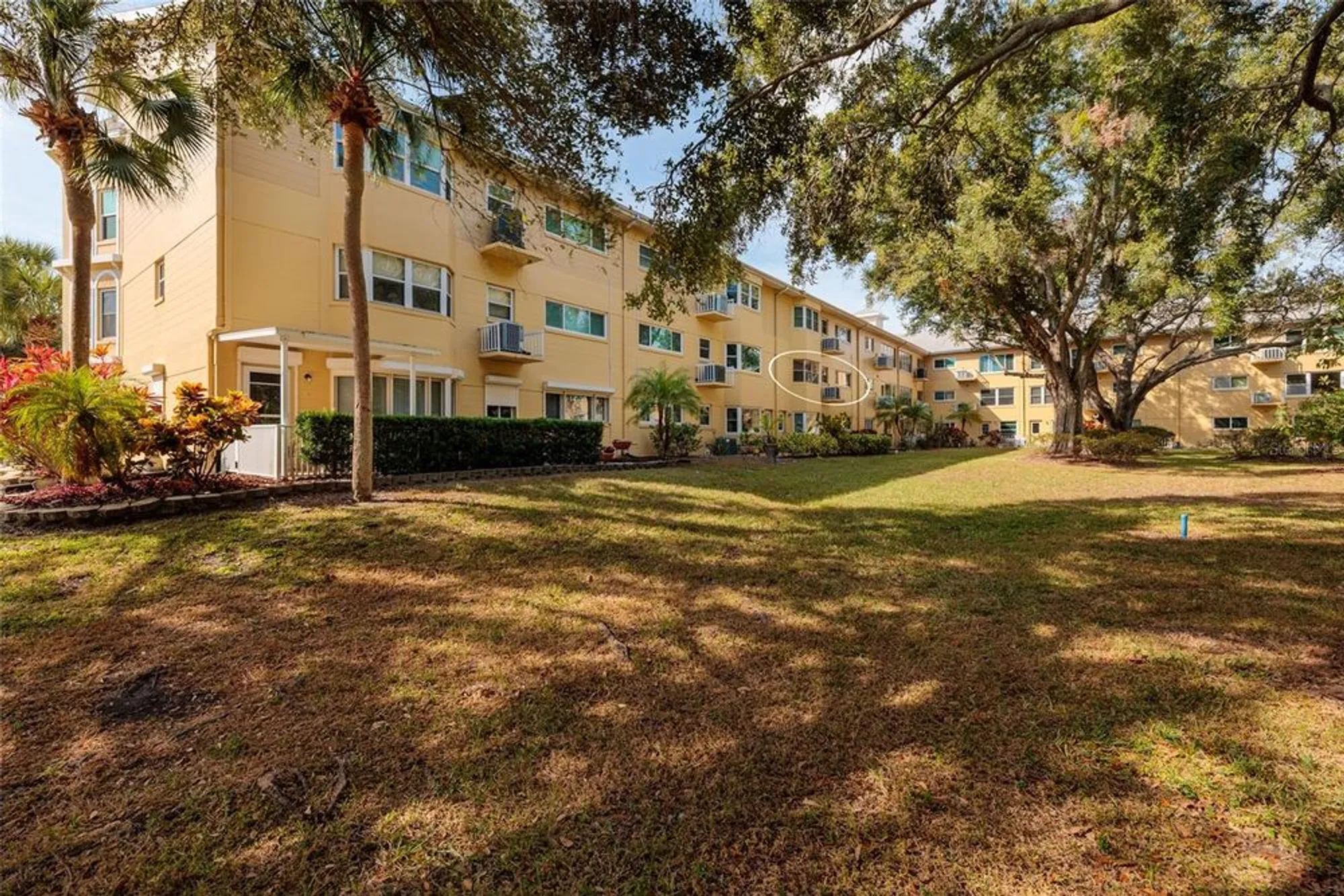 Property Slideshow image 43 of 61 | 2220 spanish dr 36, Clearwater, FL, 33763