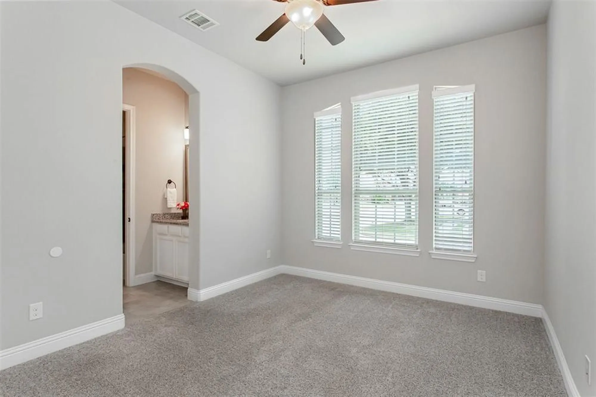 Property Slideshow image 29 of 40 | 8504 shallowford ln, Mckinney, TX, 75070