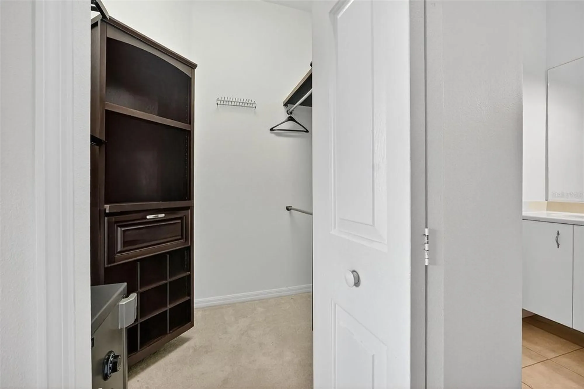 Property Slideshow image 8 of 38 | 1300 hansberry ln, Ormond Beach, FL, 32174