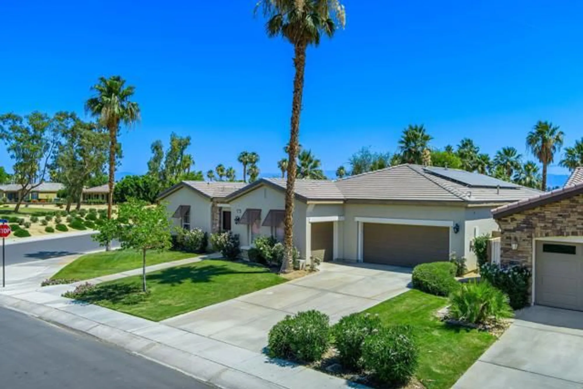 Property Slideshow image 8 of 101 | 61730 mesa ct, La Quinta, CA, 92253