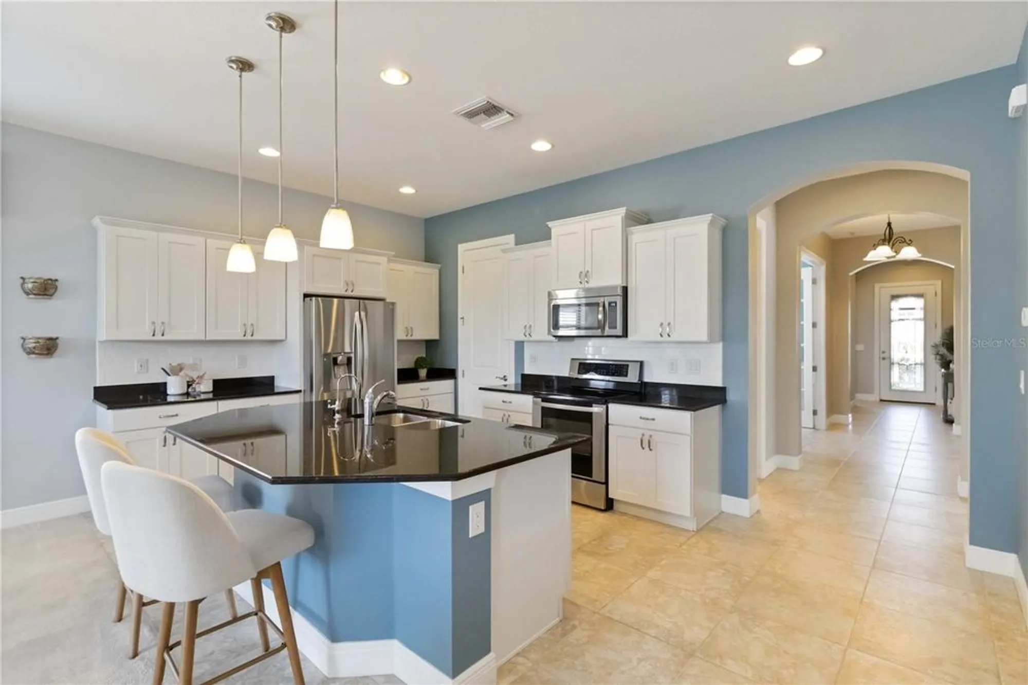 Property Slideshow image 9 of 75 | 10618 corkwood ct, Venice, FL, 34293