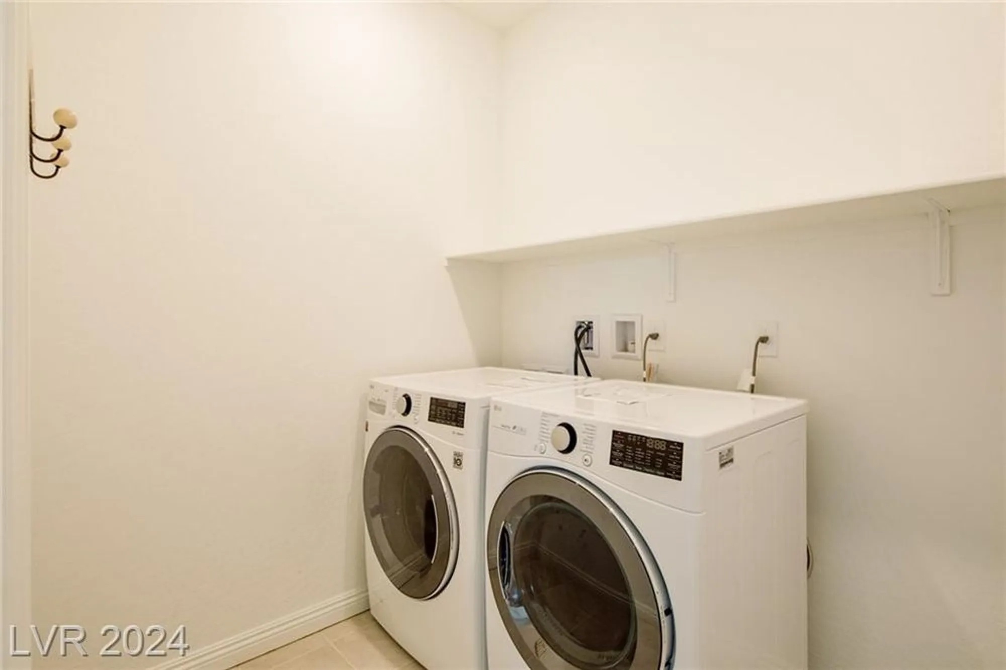 Property Slideshow image 20 of 37 | 6760 millbury st, North Las Vegas, NV, 89086