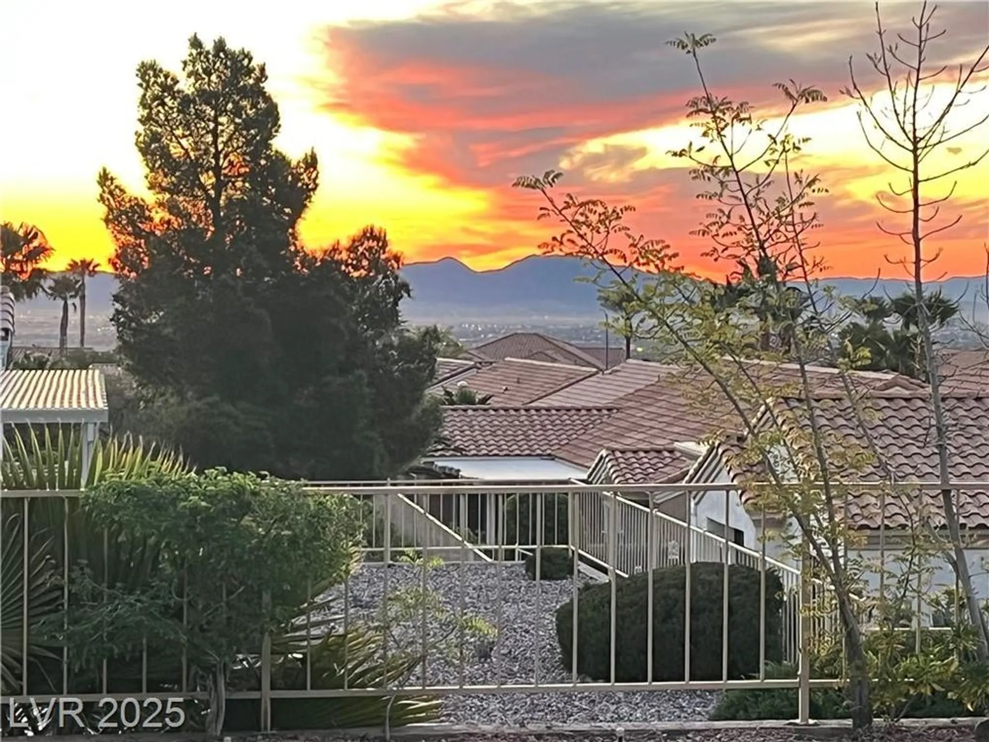 Property Slideshow image 6 of 37 | 10717 grand cypress ave, Las Vegas, NV, 89134