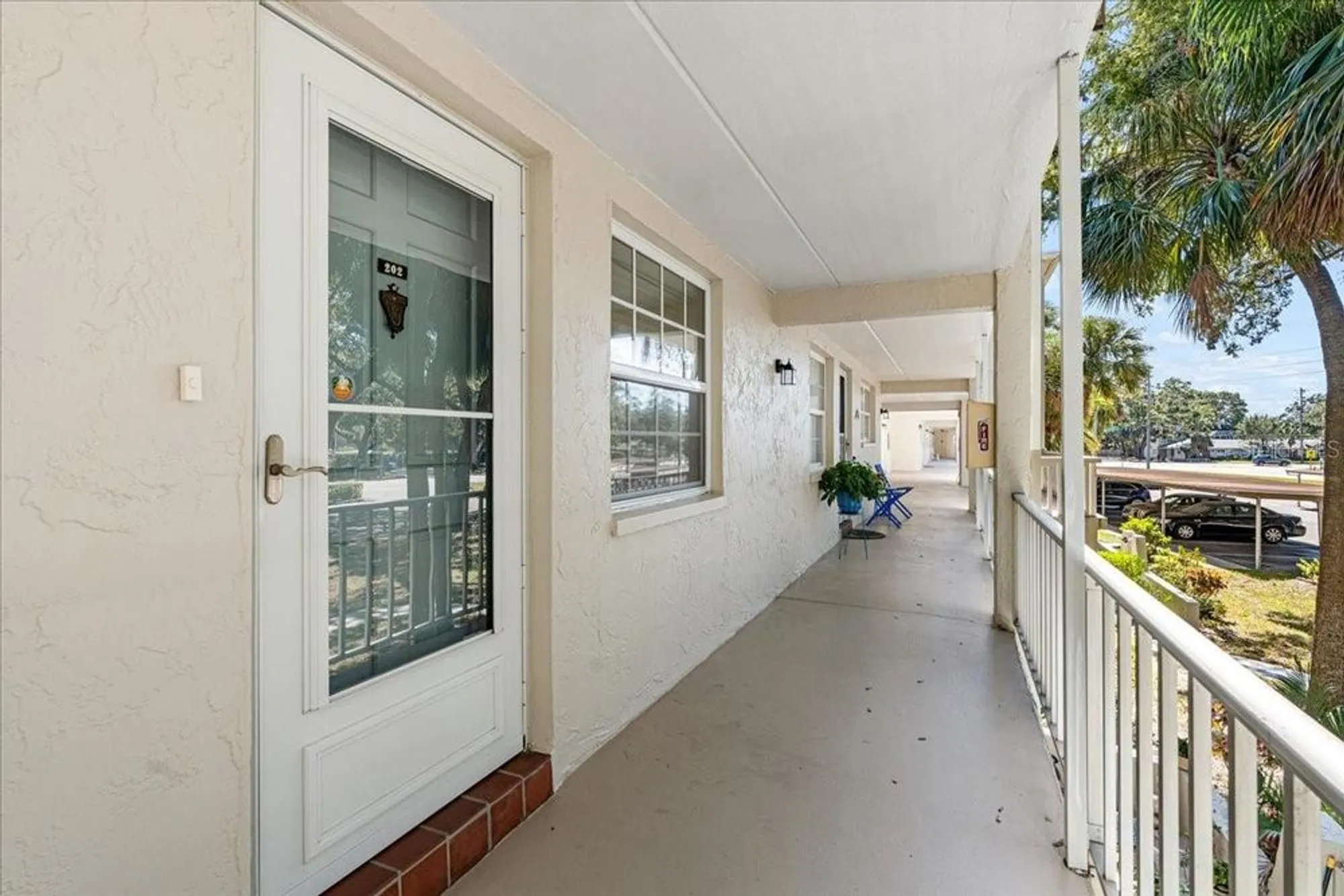 Property Slideshow image 5 of 37 | 821 patricia ave 202, Dunedin, FL, 34698