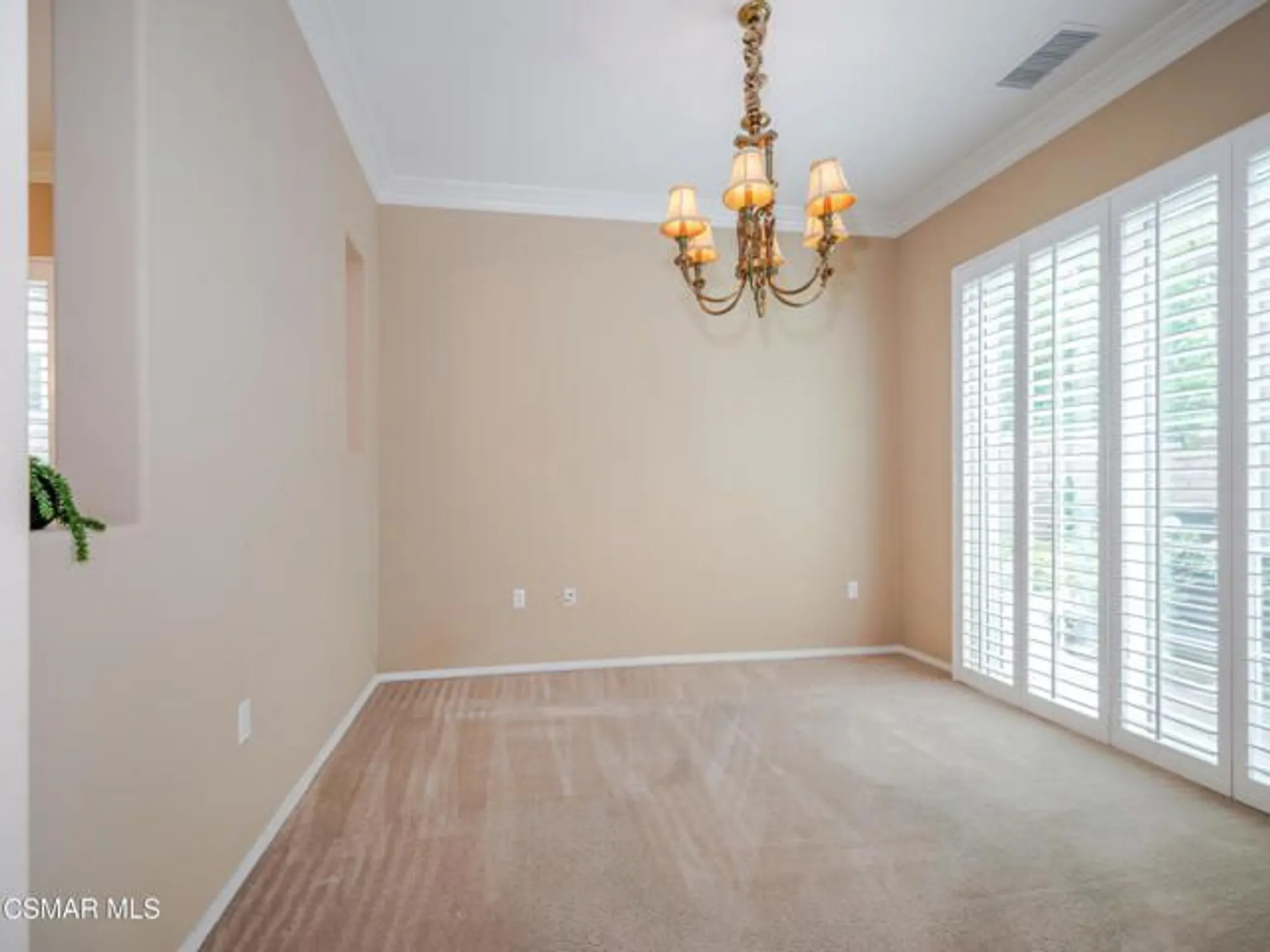 Property Slideshow image 7 of 51 | 23752 noble fir ct, Valencia, CA, 91354