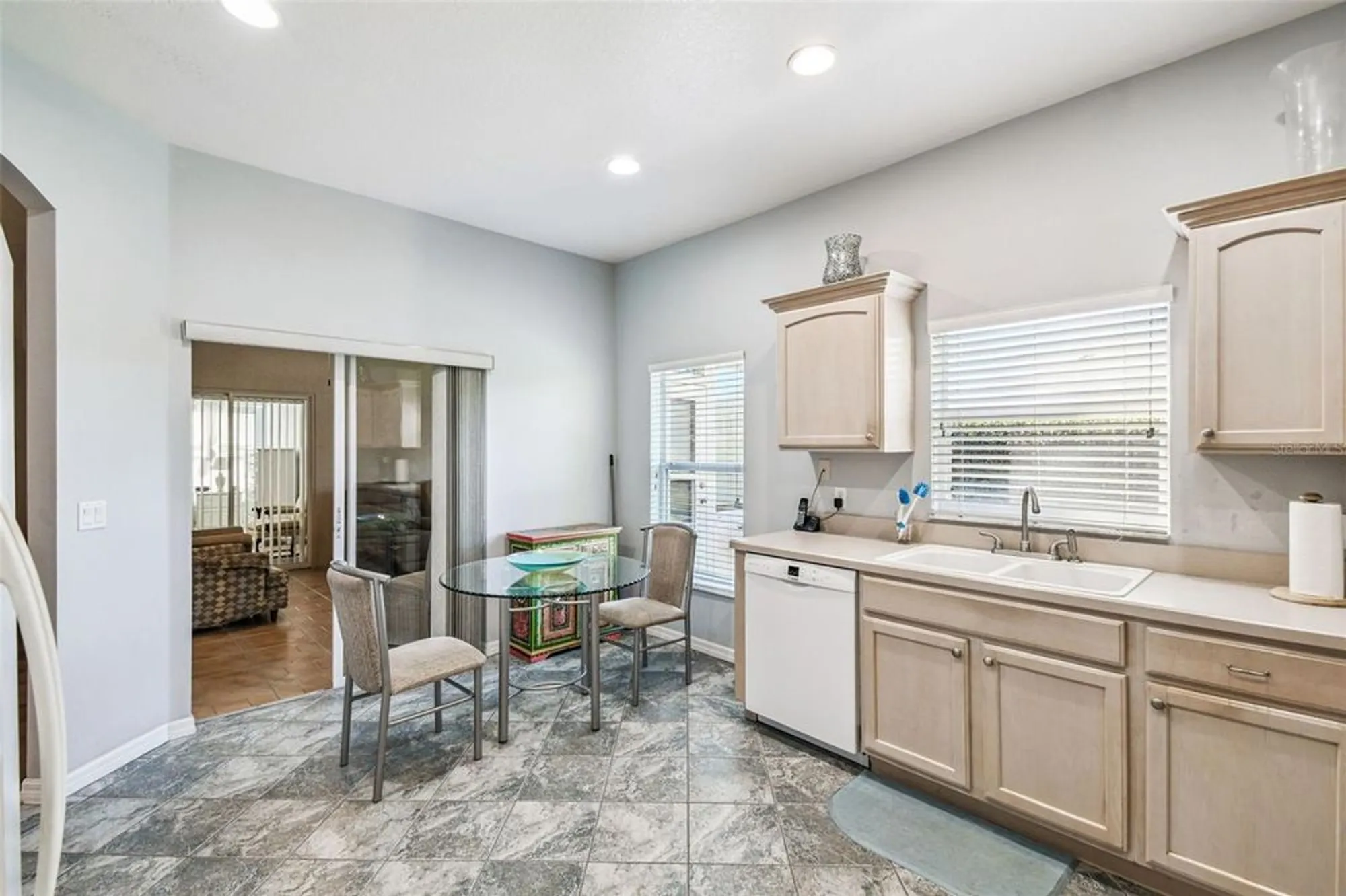 Property Slideshow image 11 of 46 | 100 meridian ave, Poinciana, FL, 34759