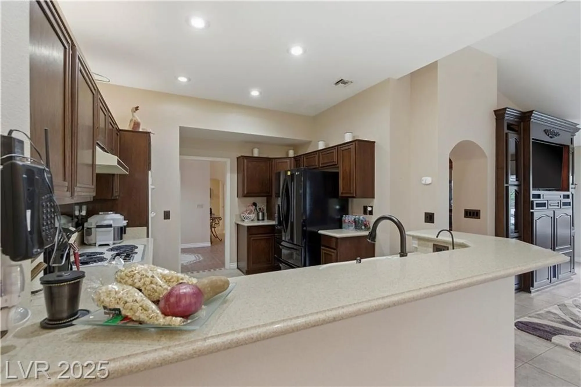 Property Slideshow image 18 of 60 | 8909 meadowood dr, Las Vegas, NV, 89134