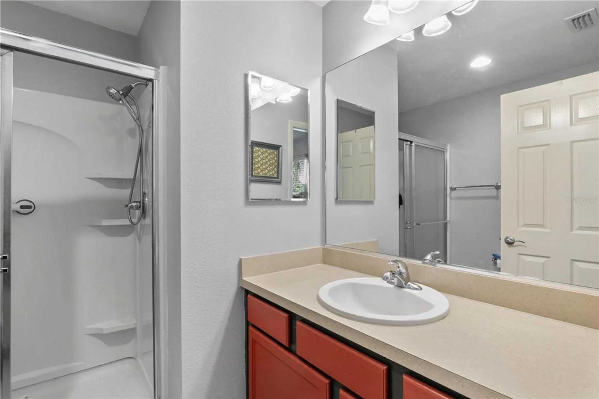 Property Slideshow image 17 of 42 | 3374 castlegate ct, The Villages, FL, 32163