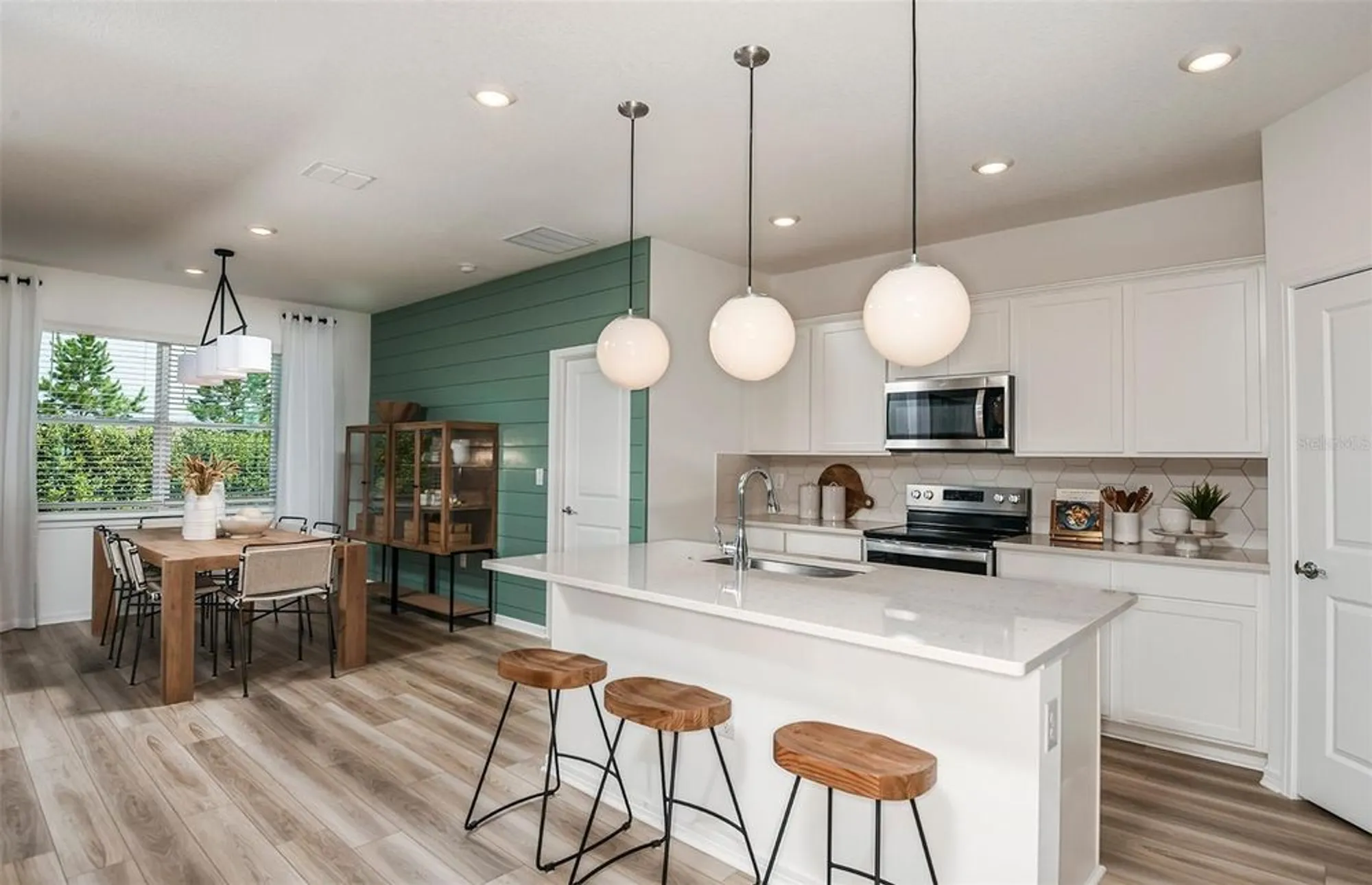 Property Slideshow image 4 of 28 | 9441 daylight dr, Parrish, FL, 34219