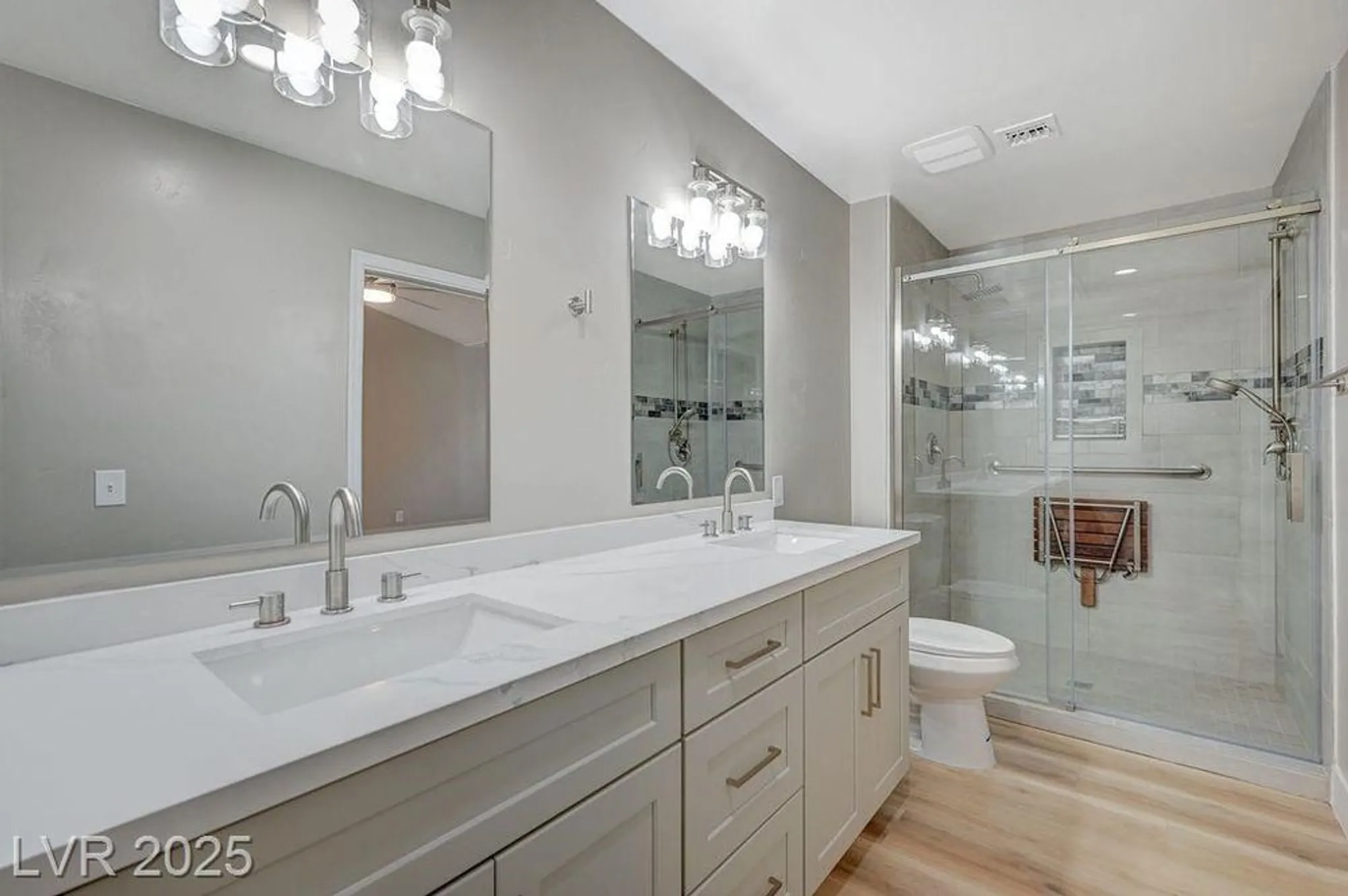 Property Slideshow image 10 of 31 | 8753 sundial dr, Las Vegas, NV, 89134