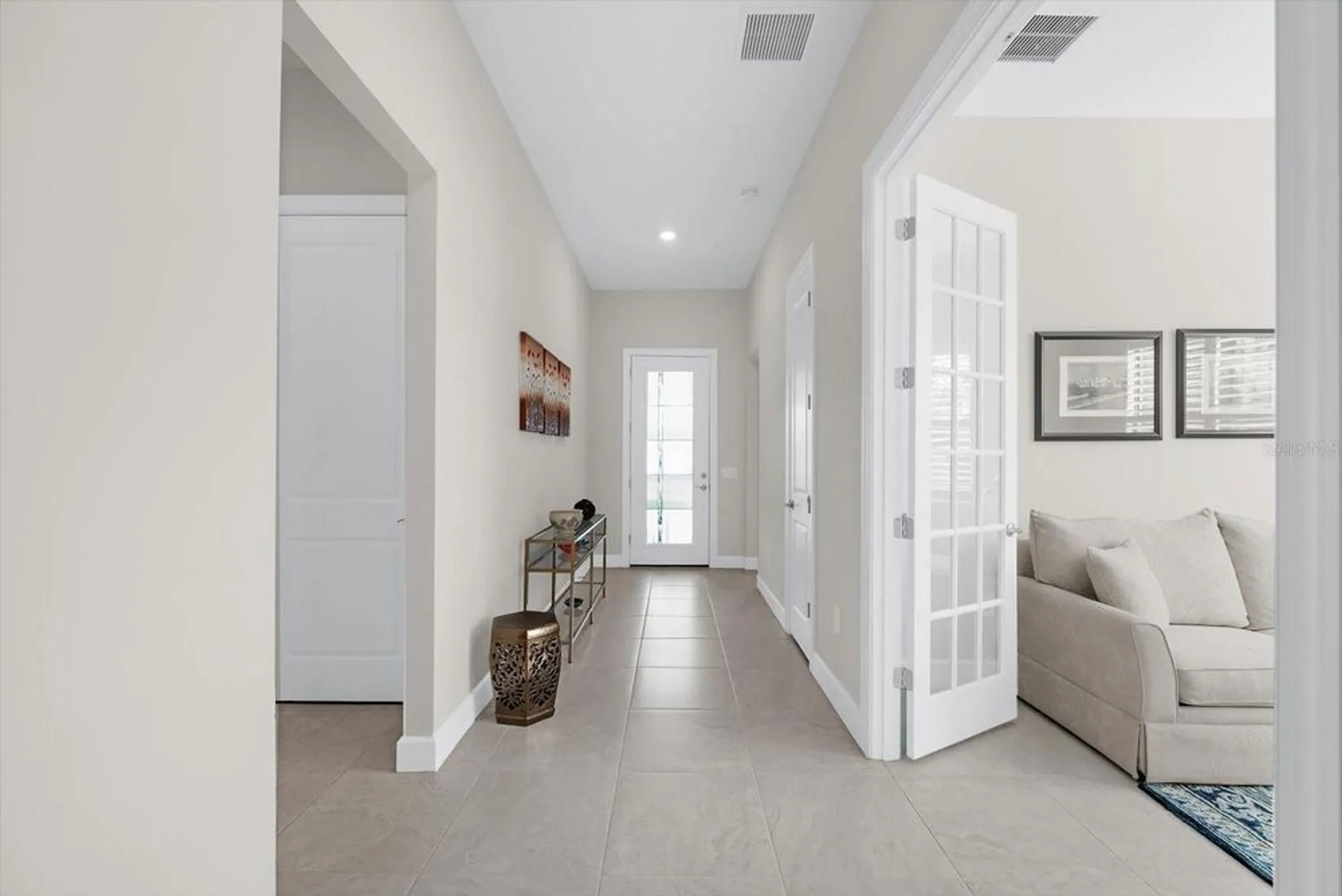 Property Slideshow image 4 of 100 | 7140 woodville cv, Bradenton, FL, 34202