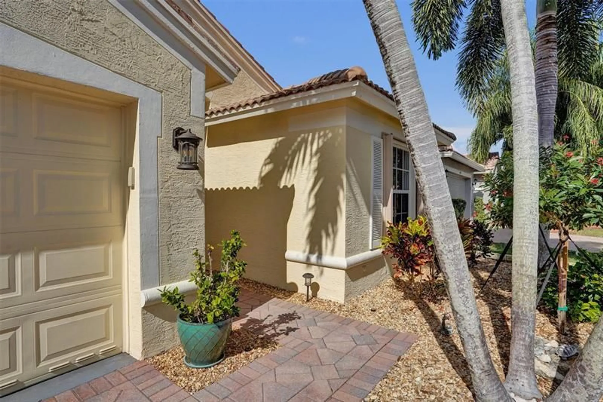 Property Slideshow image 19 of 100 | 12095 roma rd, Boynton Beach, FL, 33437