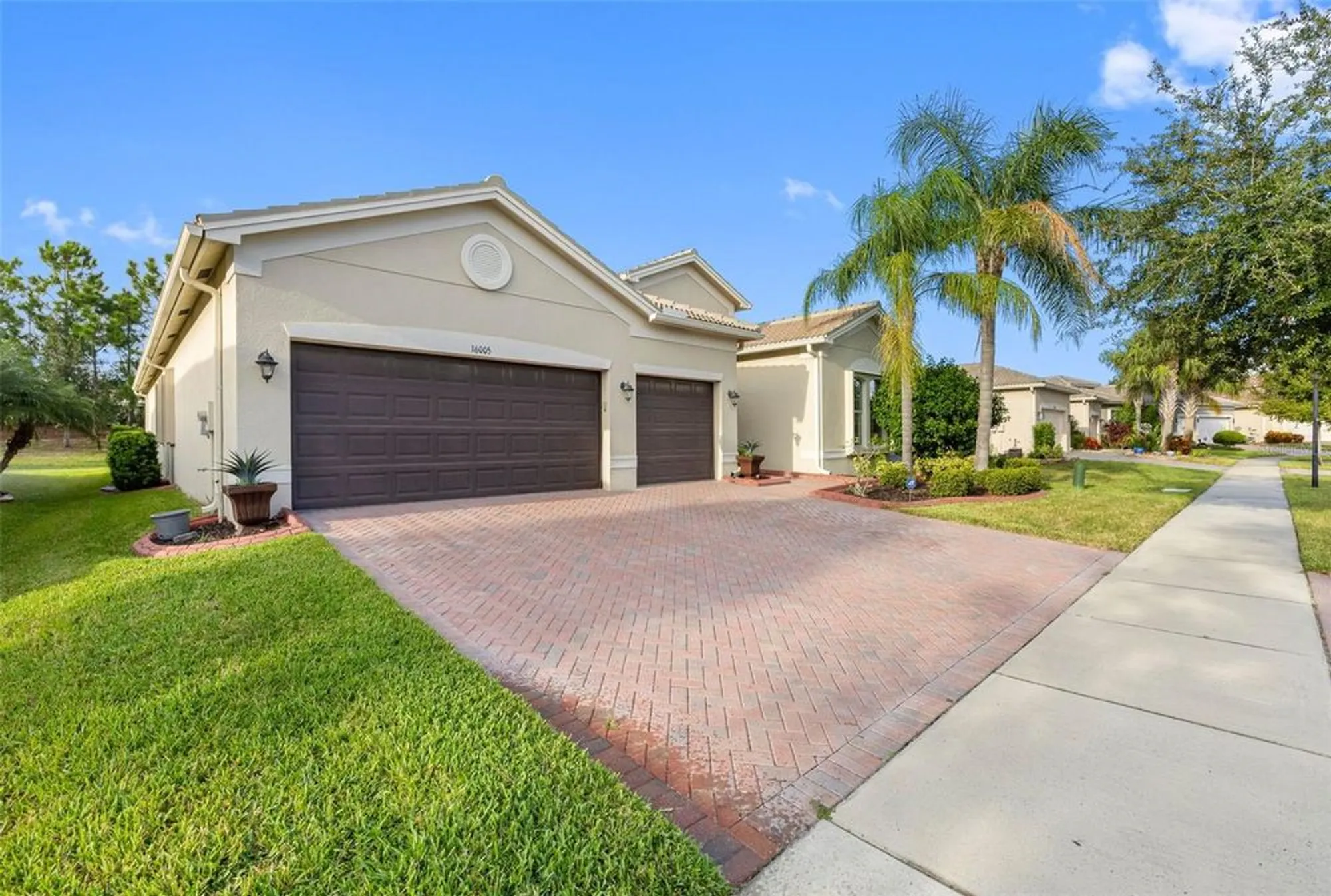 Property Slideshow image 38 of 47 | 16005 cape coral dr, Wimauma, FL, 33598