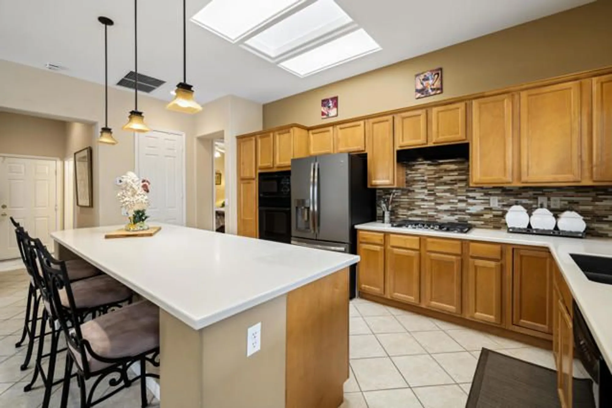Property Slideshow image 12 of 47 | 35707 stonebriar dr, Palm Desert, CA, 92211