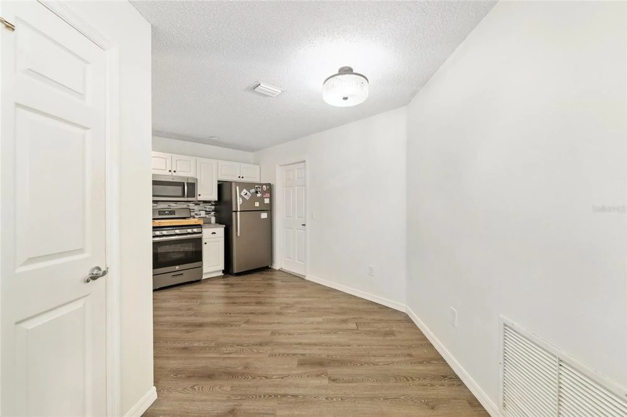 Property Slideshow image 22 of 28 | 1410 natalie ln, The Villages, FL, 32162