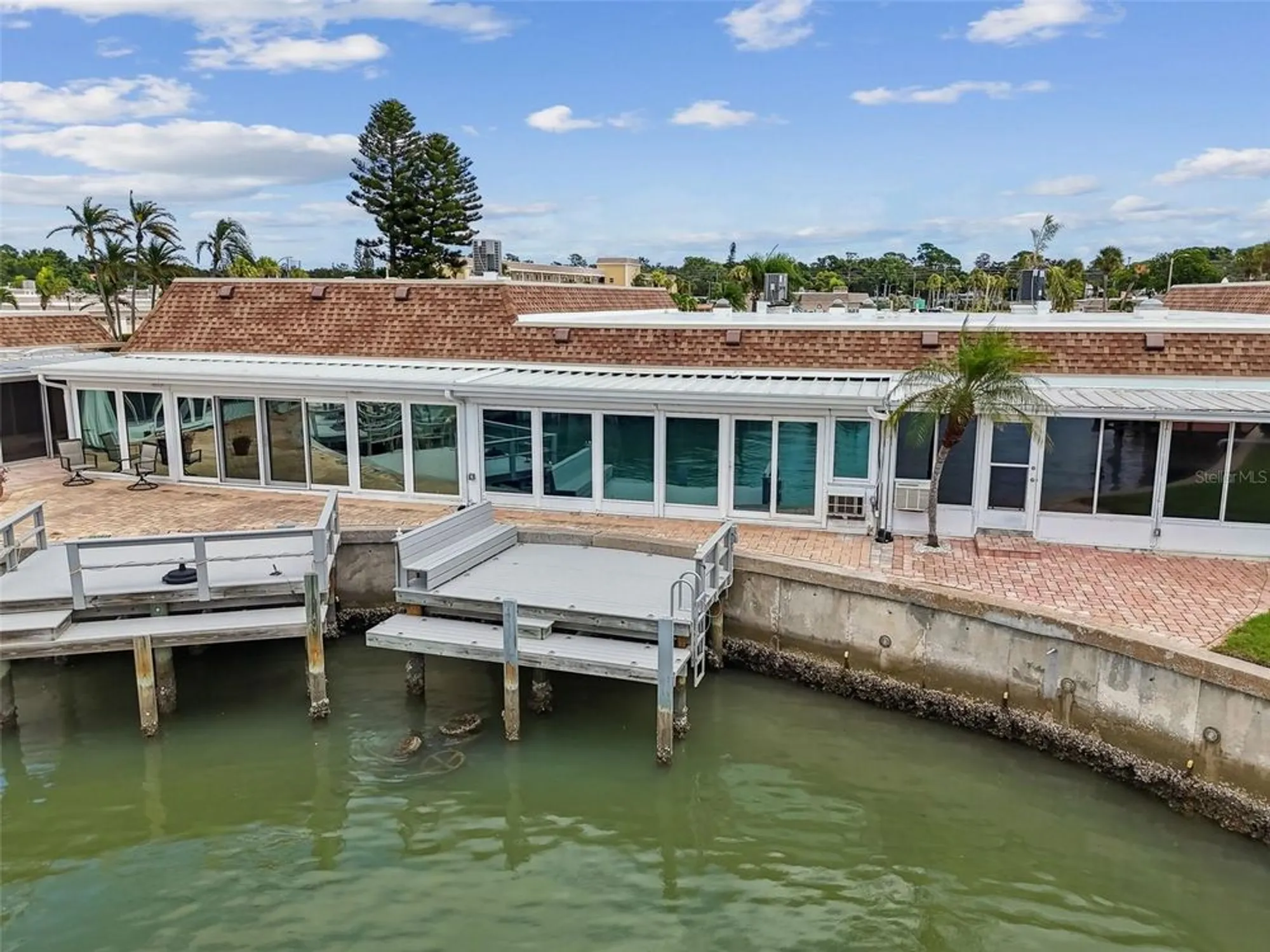 Property Slideshow image 38 of 51 | 334 boca ciega point blvd # 606, St Petersburg, FL, 33708