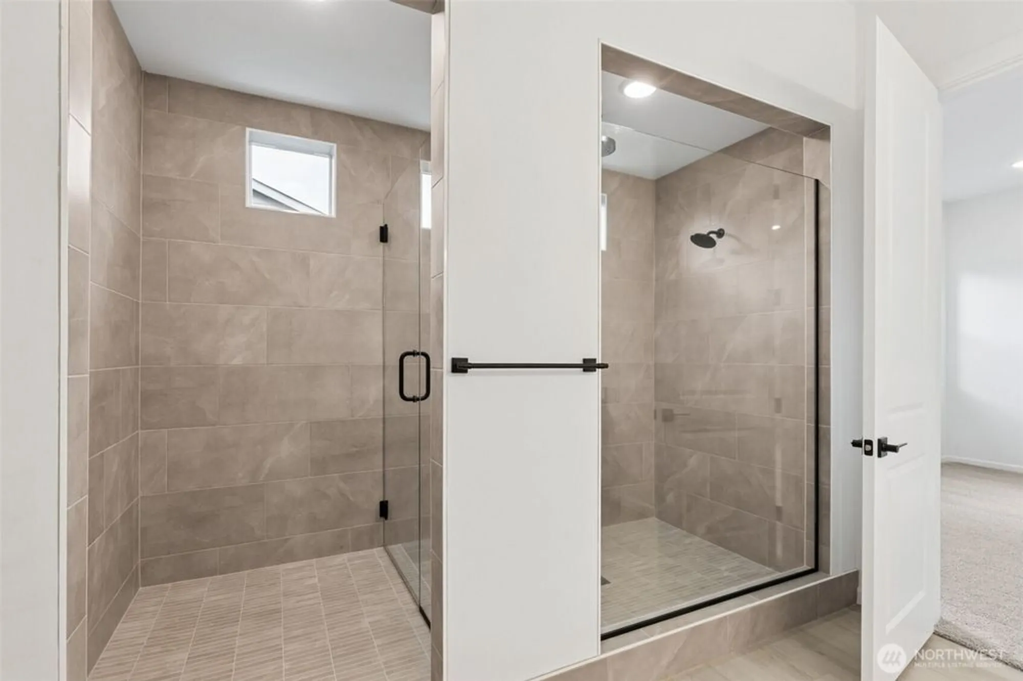 Property Slideshow image 11 of 16 | 61 mccartney peak # 73, Port Ludlow, WA, 98365