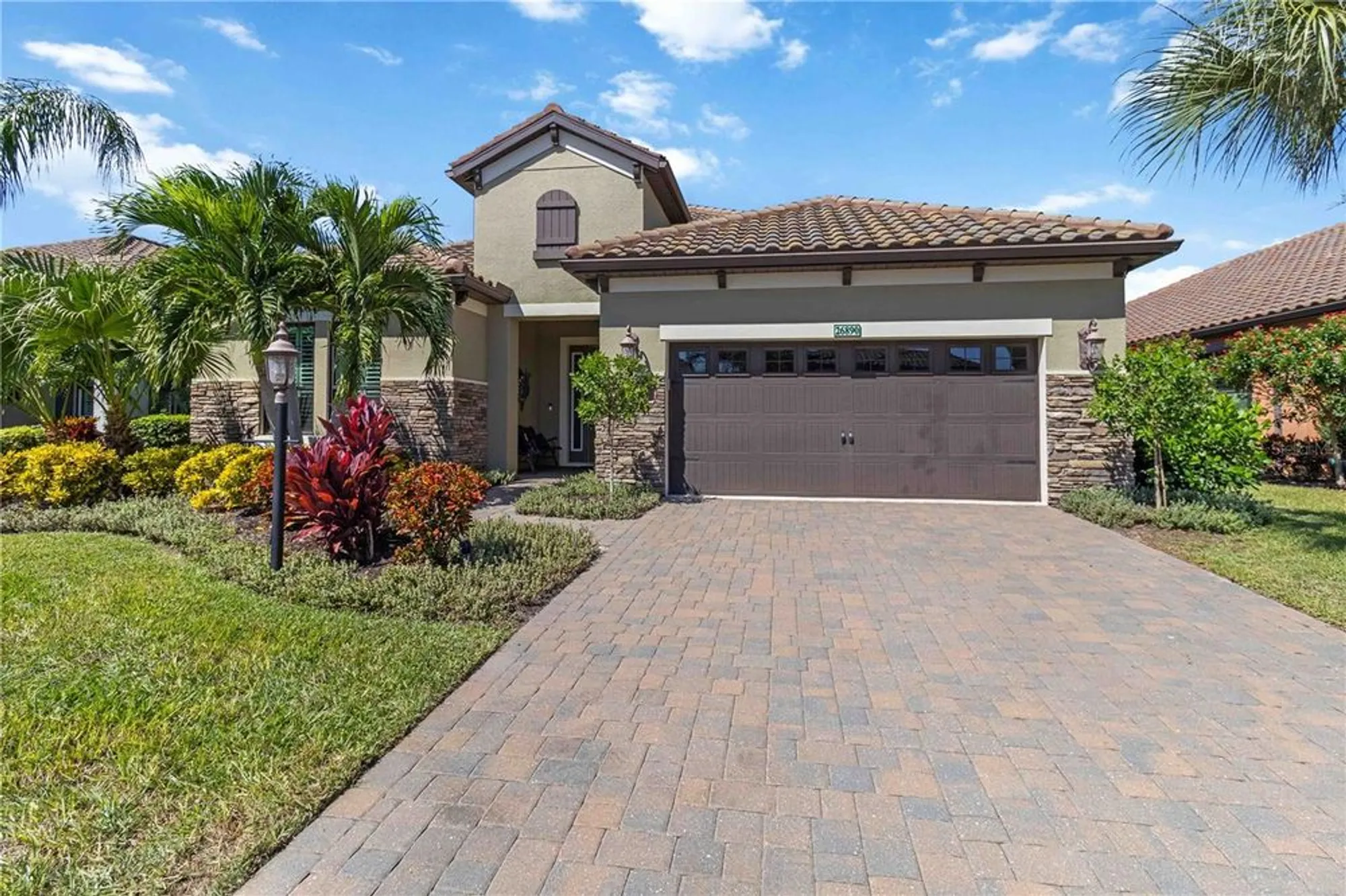 Property Slideshow image 1 of 62 | 26890 weiskopf dr, Englewood, FL, 34223