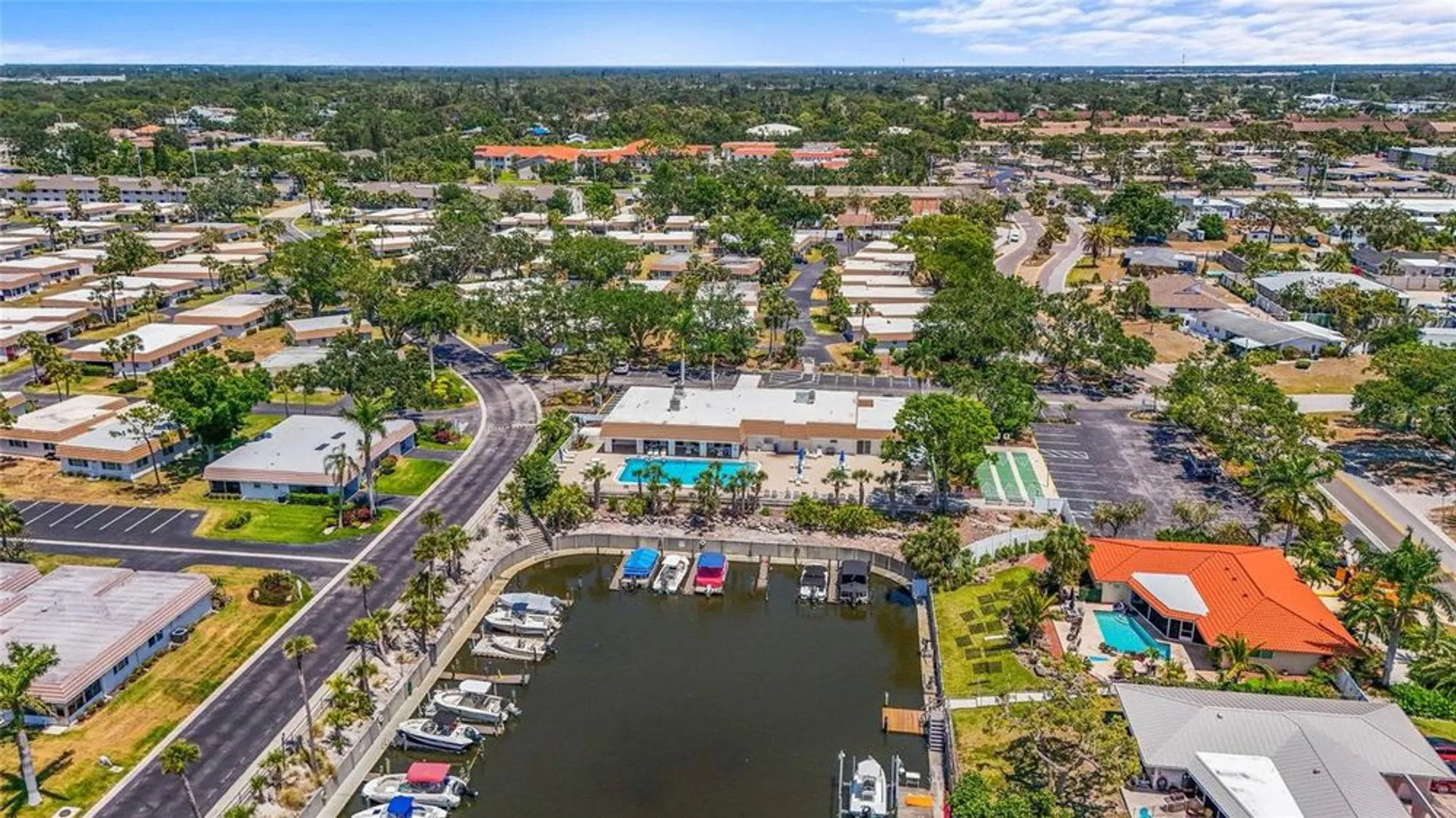 Property Slideshow image 31 of 39 | 2531 riverbluff pkwy # v181, Sarasota, FL, 34231