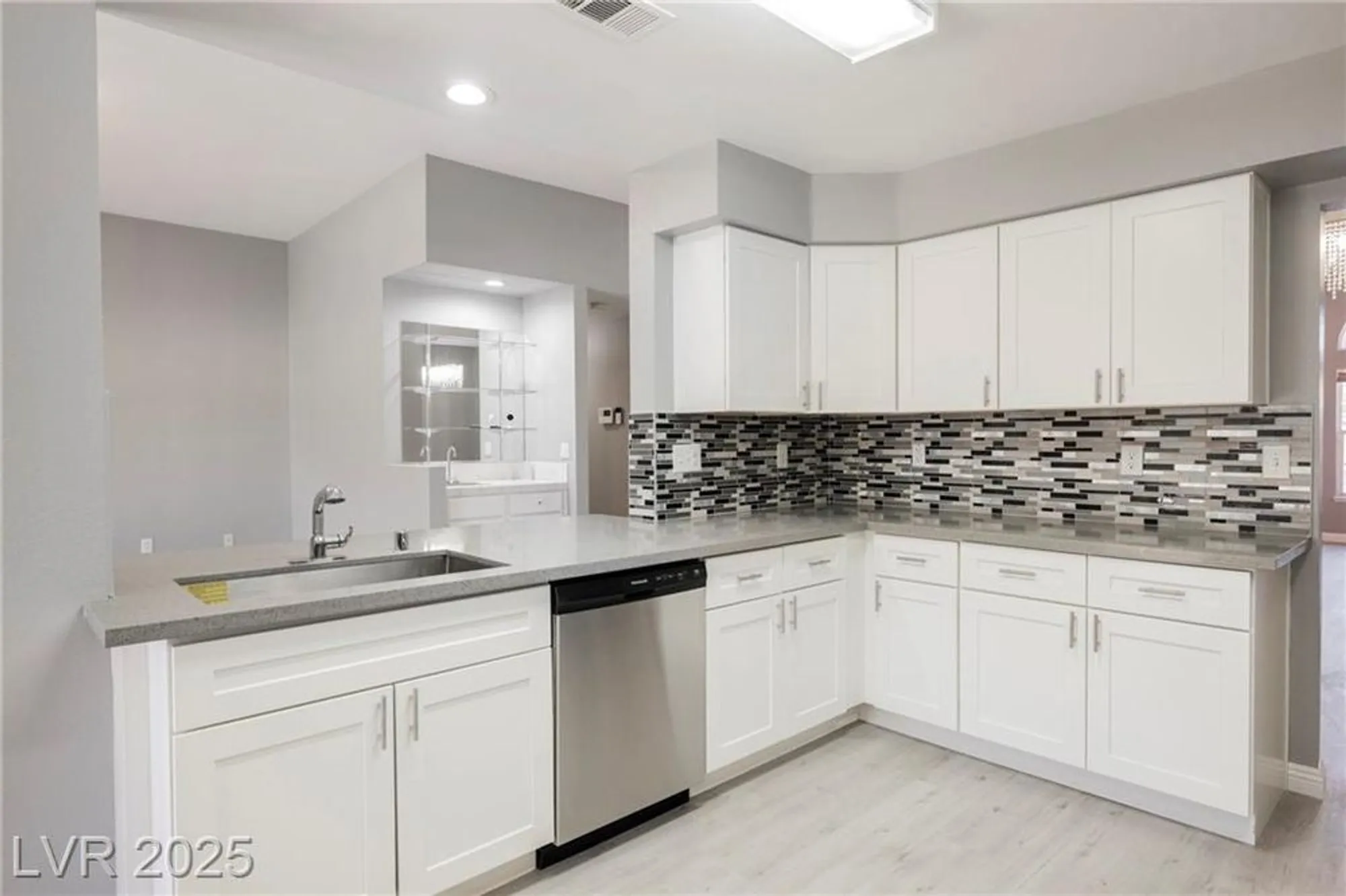 Property Slideshow image 30 of 66 | 5133 burr oak dr, Las Vegas, NV, 89130